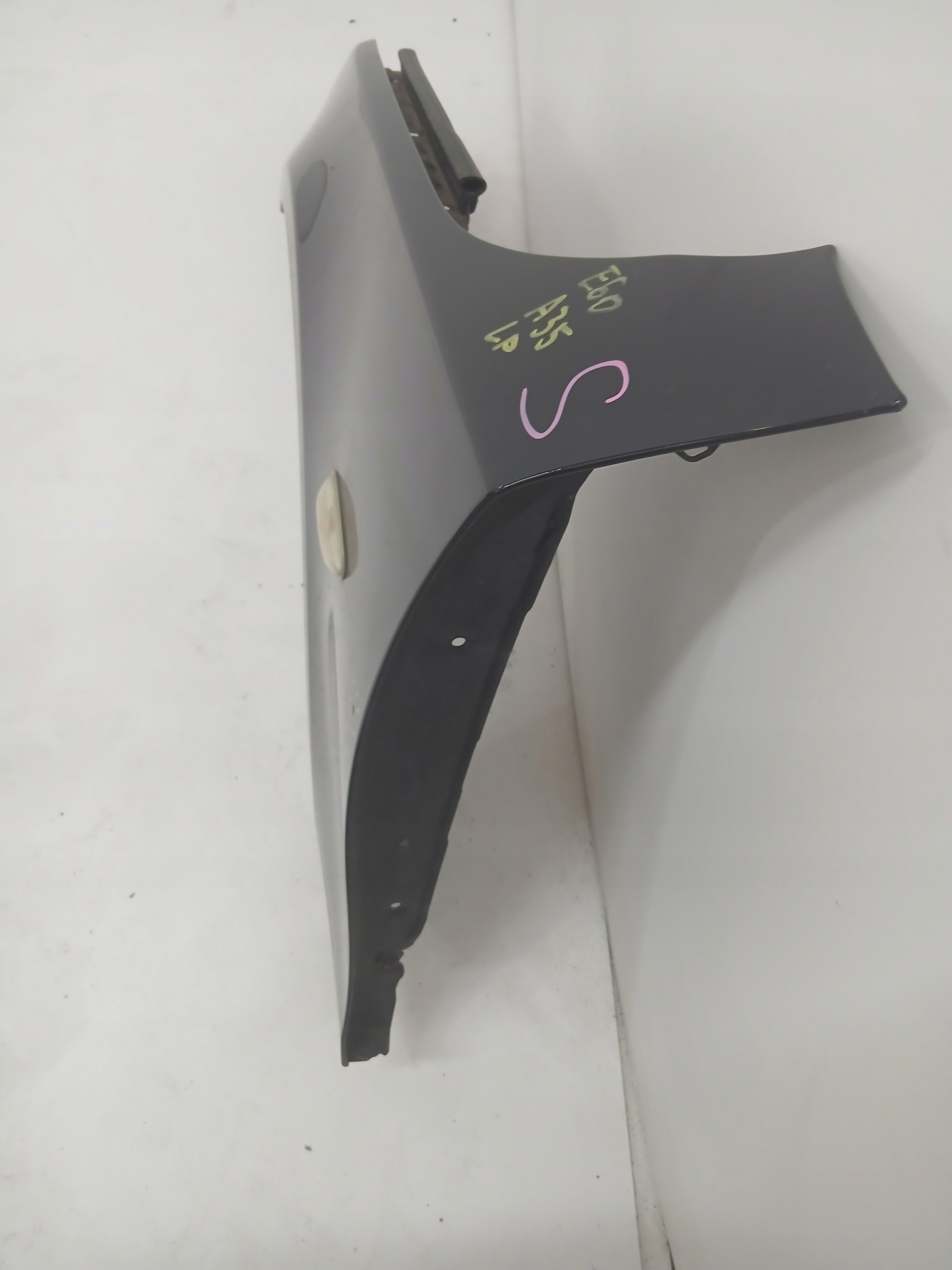 fender left front BMW E60 E61 MONACOBLAU A35/5