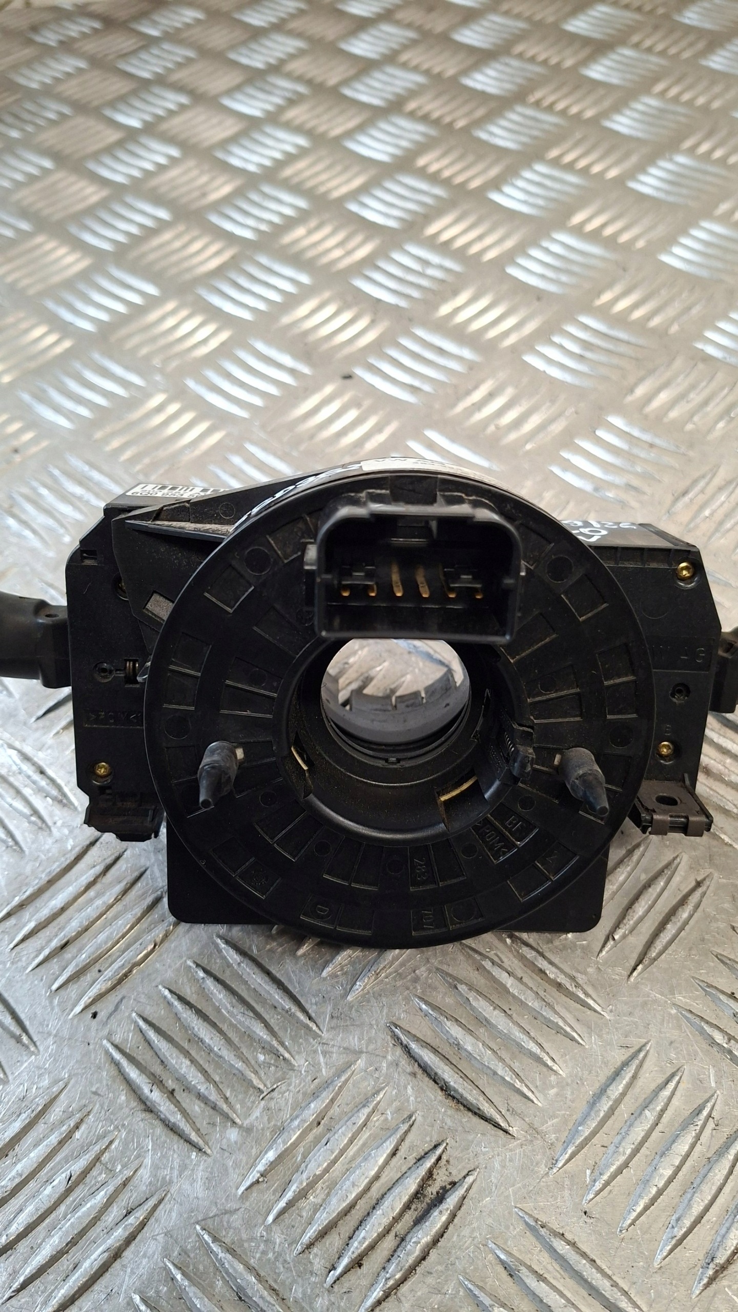 commande levier commodo sous volant VW POLO IV