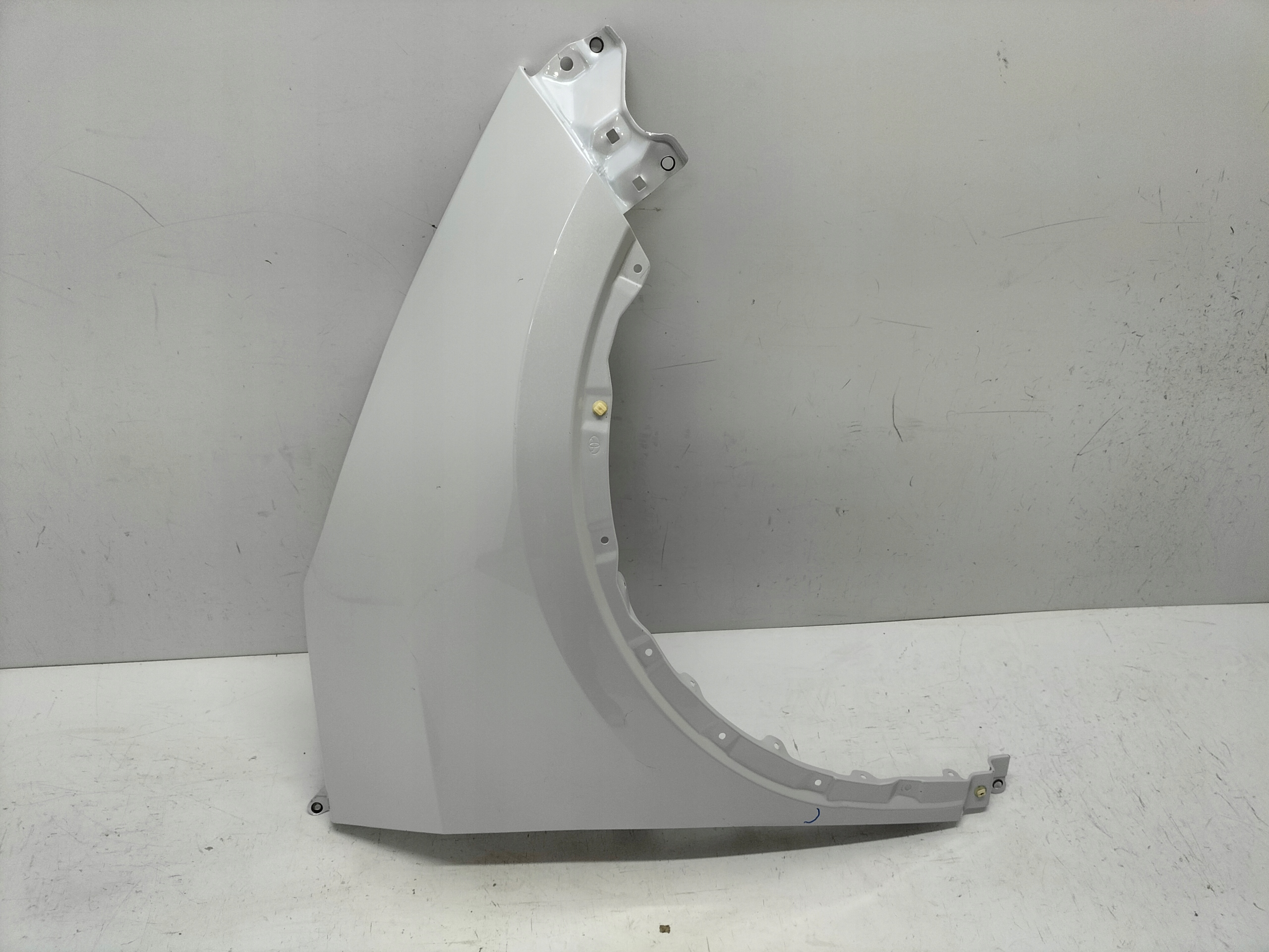 fender front front right TOYOTA CHR C-HR II 23