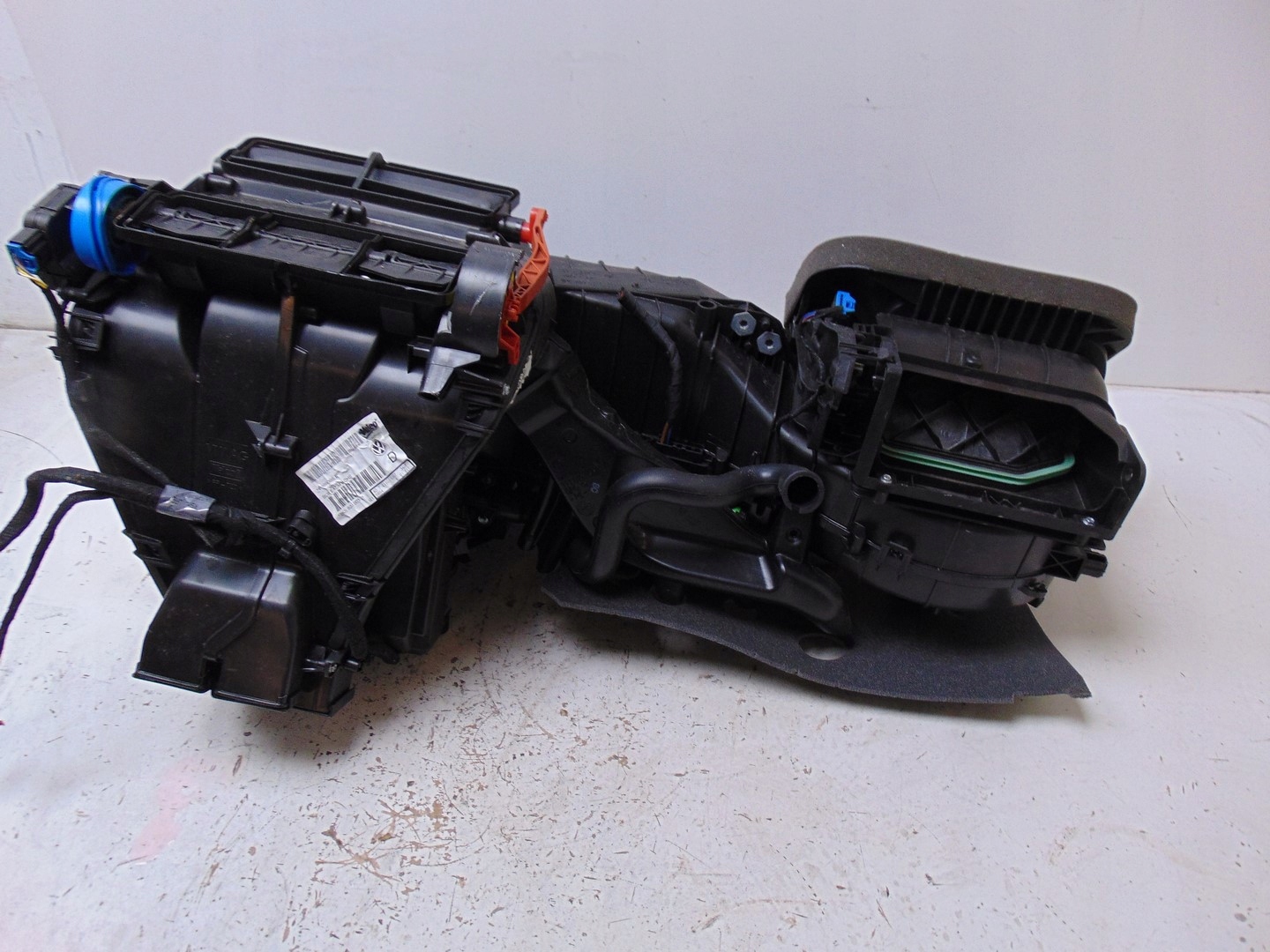 vw Caddy III РЕСТАЙЛИНГ 11R радиатор отопителя отопитель салона европа 2K5820003J