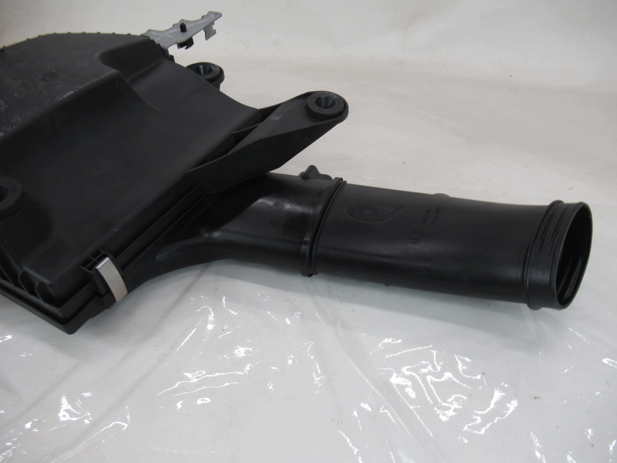 boîtier de filtre à air BMW e82 e84 e88 e90 e91 e92 e93 335i N55b30a N55