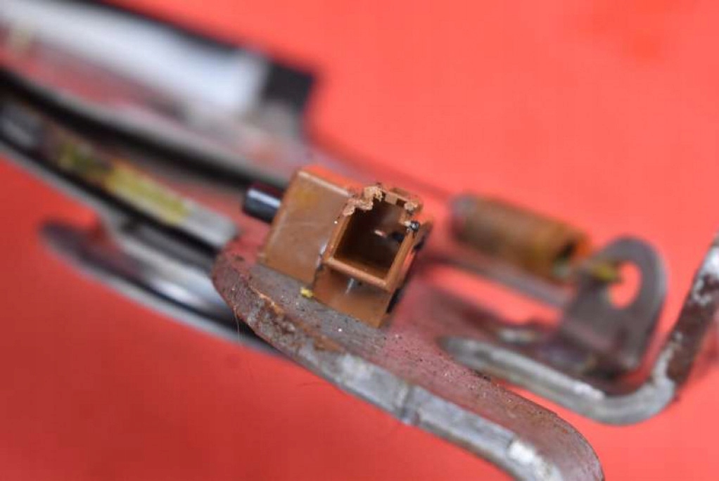 páčka elektrická brzda MAZDA 5 1 a CR 05-08