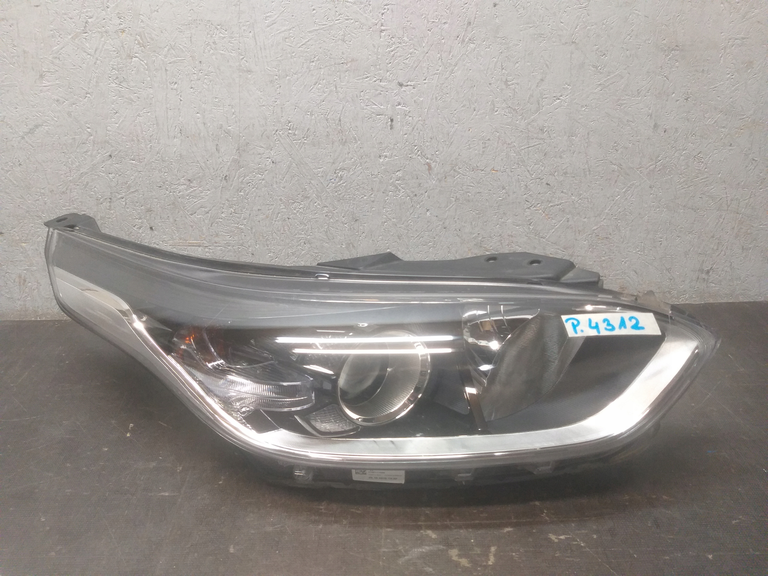 light front right KIA CEED III 3 17- lens 92101J7050