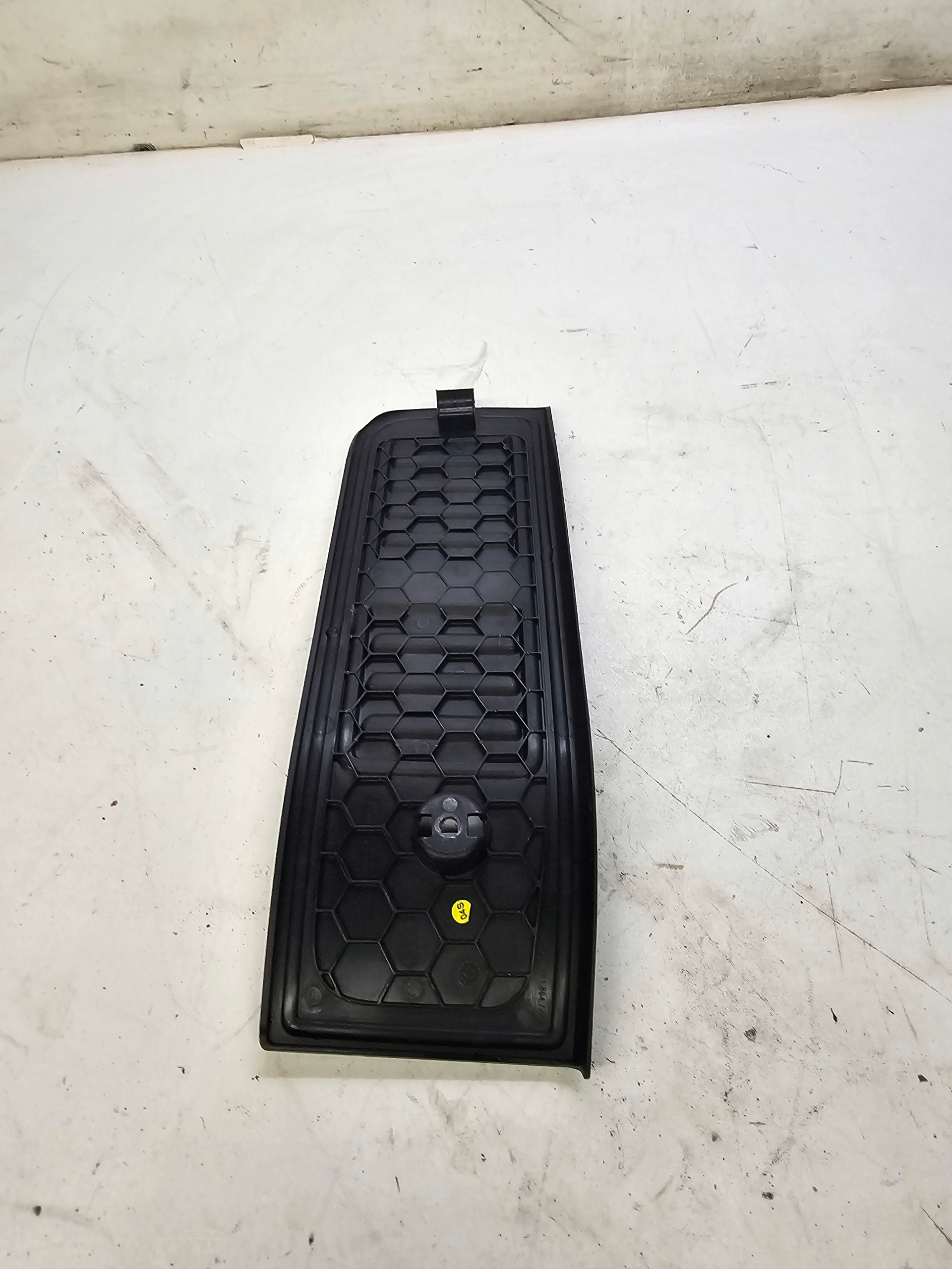PODNOZEK PODSTOPNICA AUDI A6 C8 4K1864777B