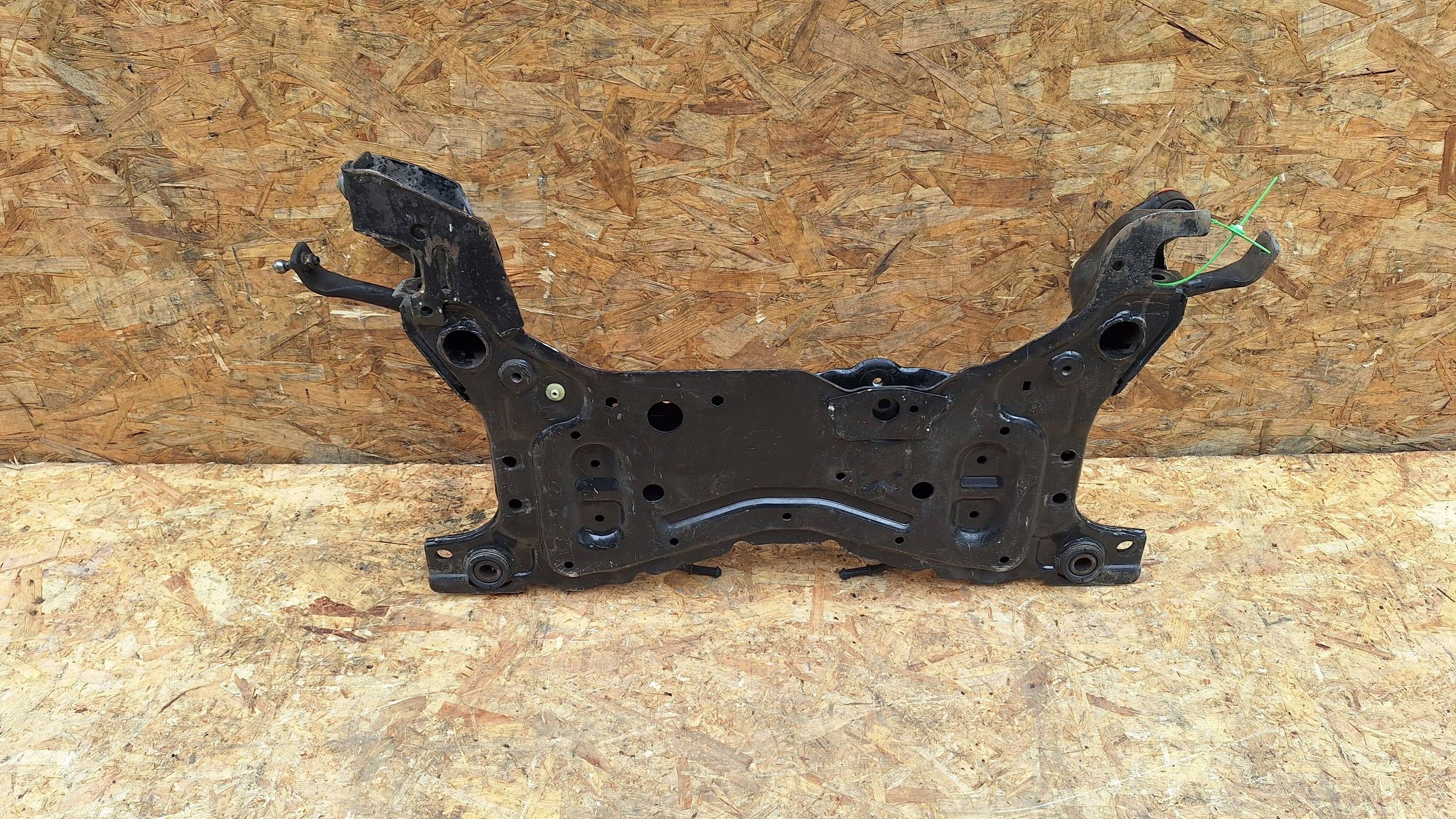 axle beam subframe axle beam FORD FOCUS MK2 C-MAX MK1