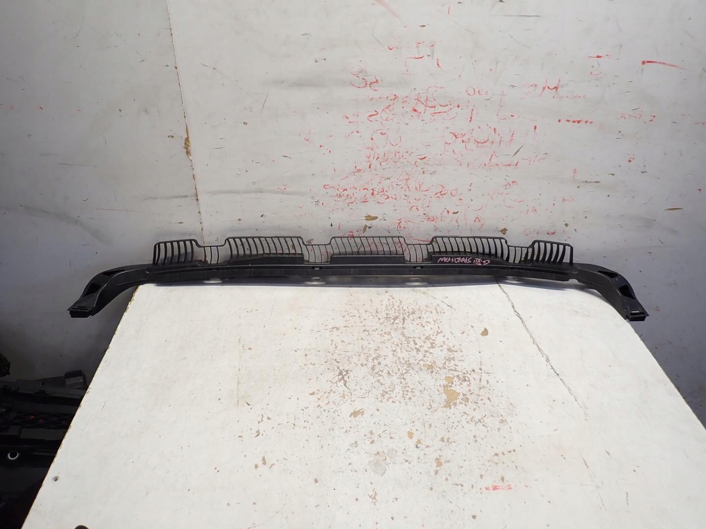 bumper bracket rear part VW SPORTSVAN 2014- 510807863A