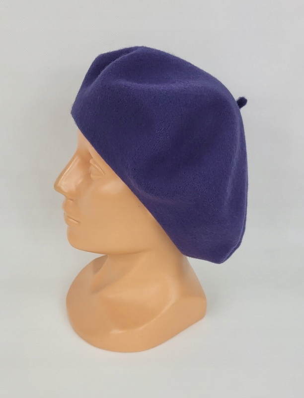 582 BERET FEZKO FIOLETOWY rozm. 11" Wzór dominujący bez wzoru