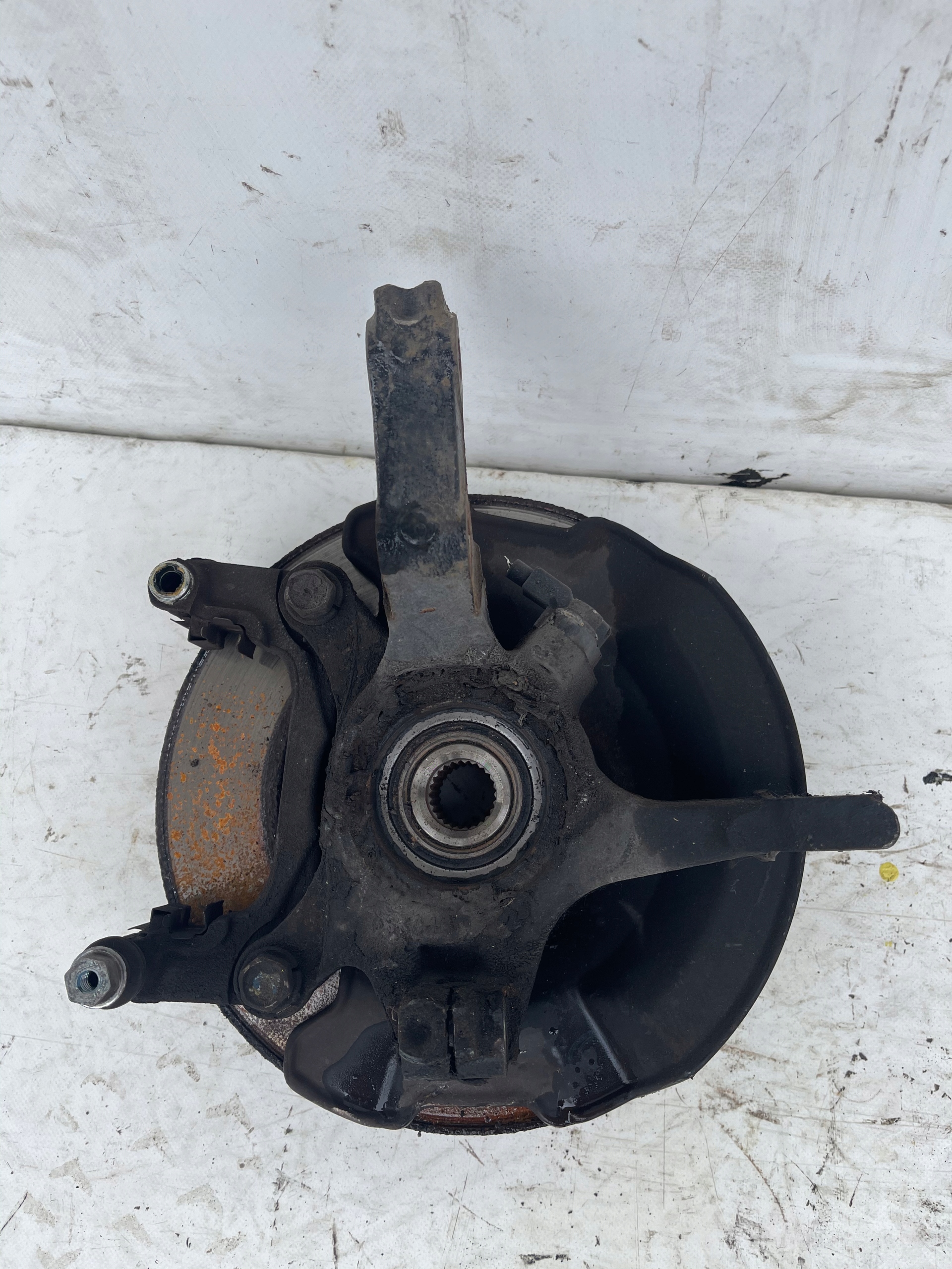 swing right SUZUKI SWIFT 1.3 16V Mk6