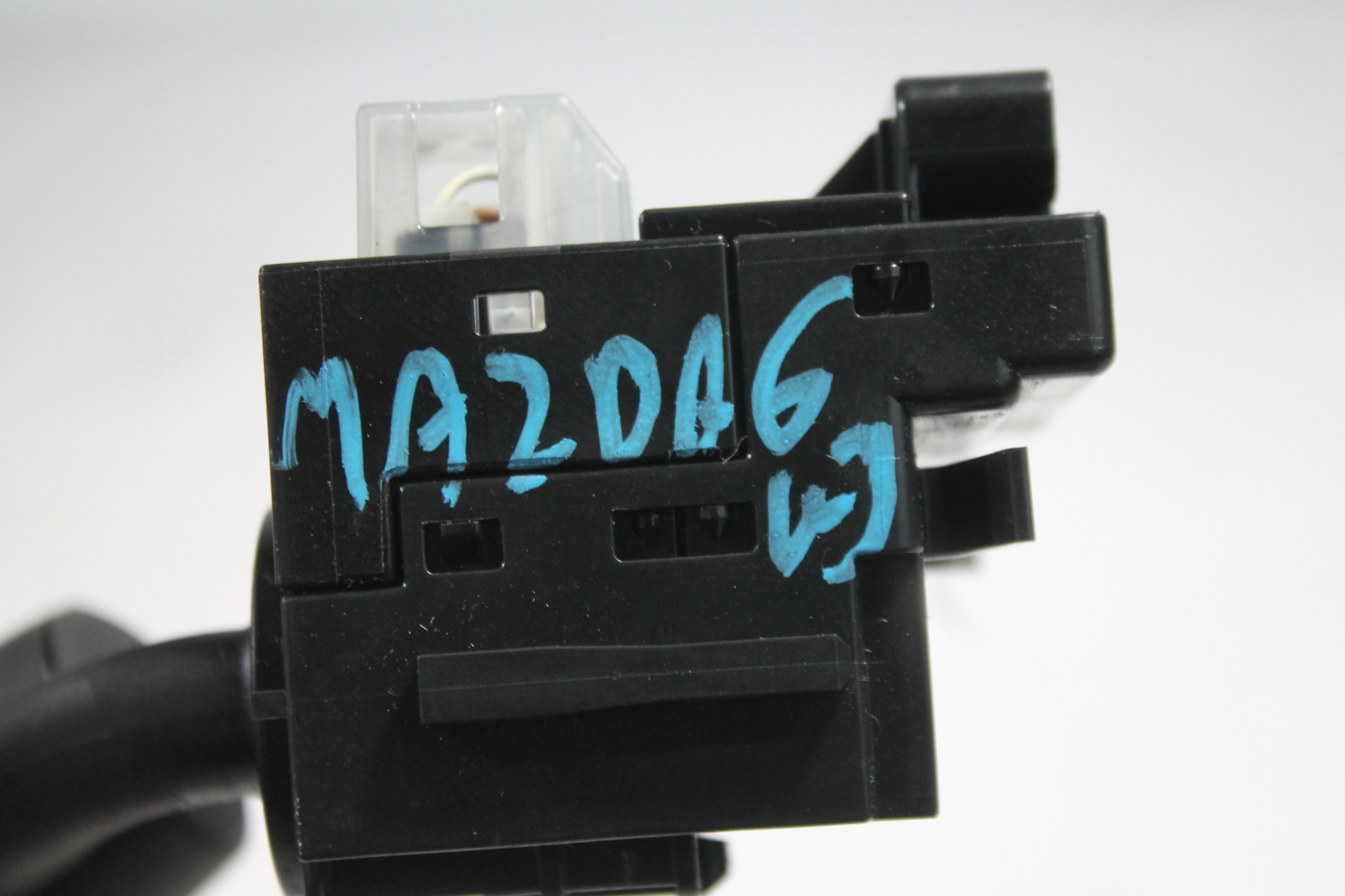 MANETKA Commodo essuie glace MAZDA 6 GJ 12