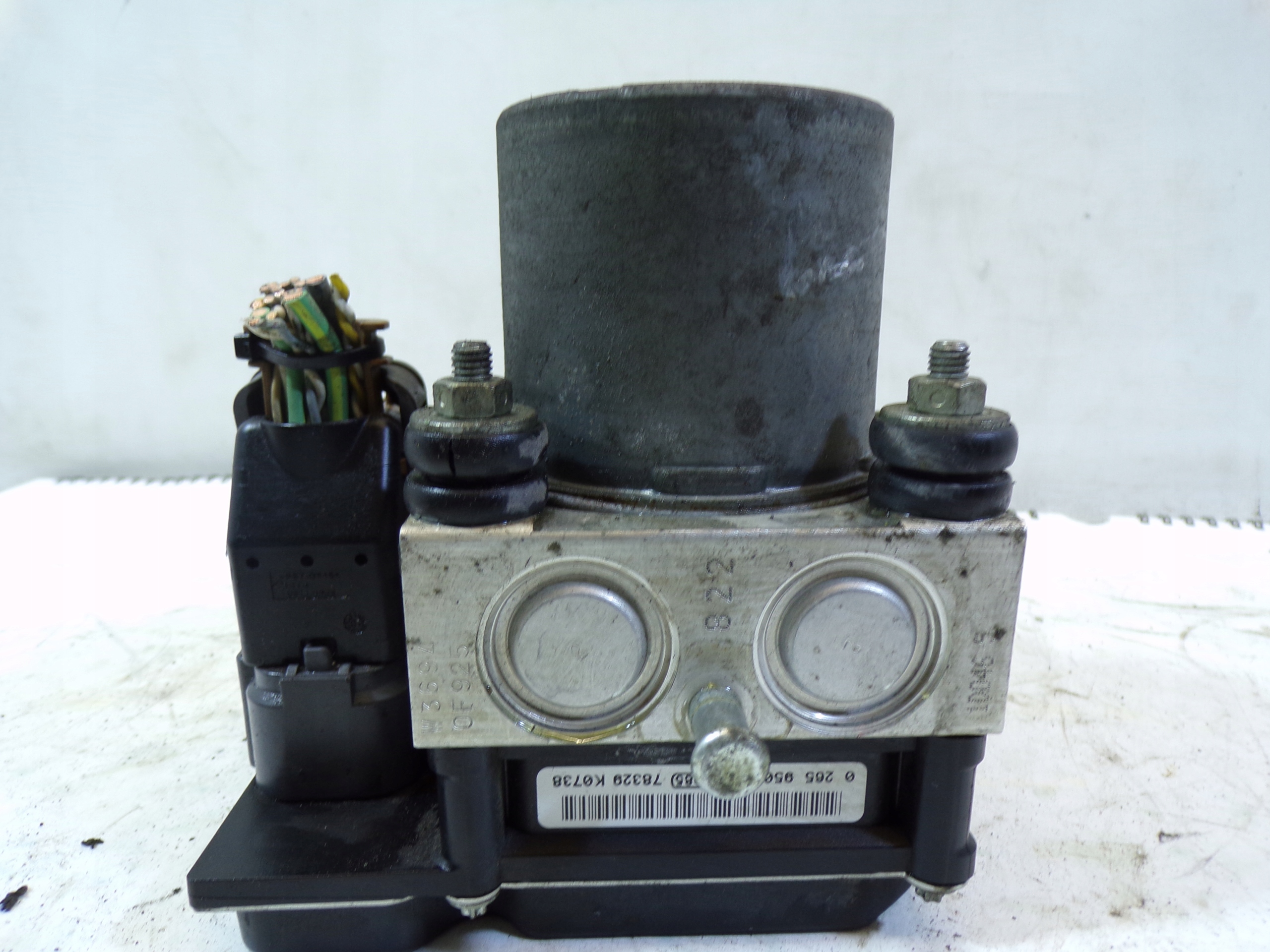 Pompa ABS PEUGEOT 407 0265950658 (2)