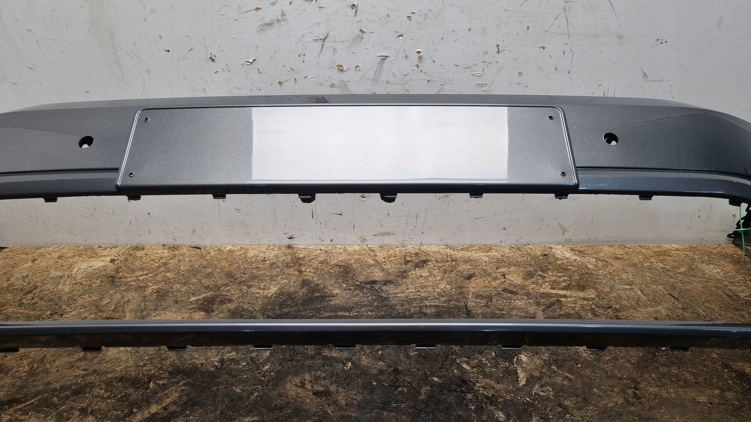 bumper front VW SPORTSVAN LIFT 510807221M 18