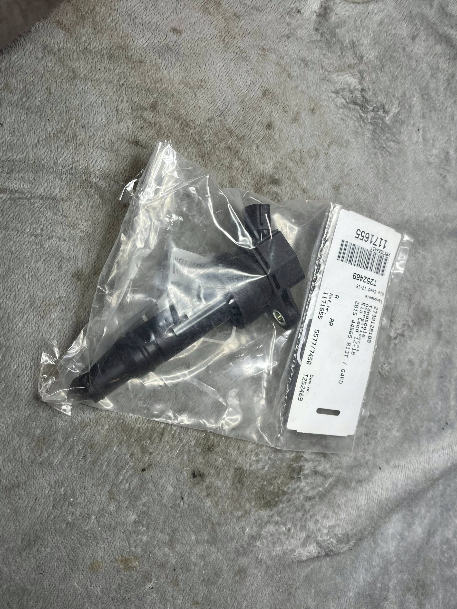 coil ignition Hyundai KIA CEED CARENS OE 273012B100 , 27301 2B100 !J