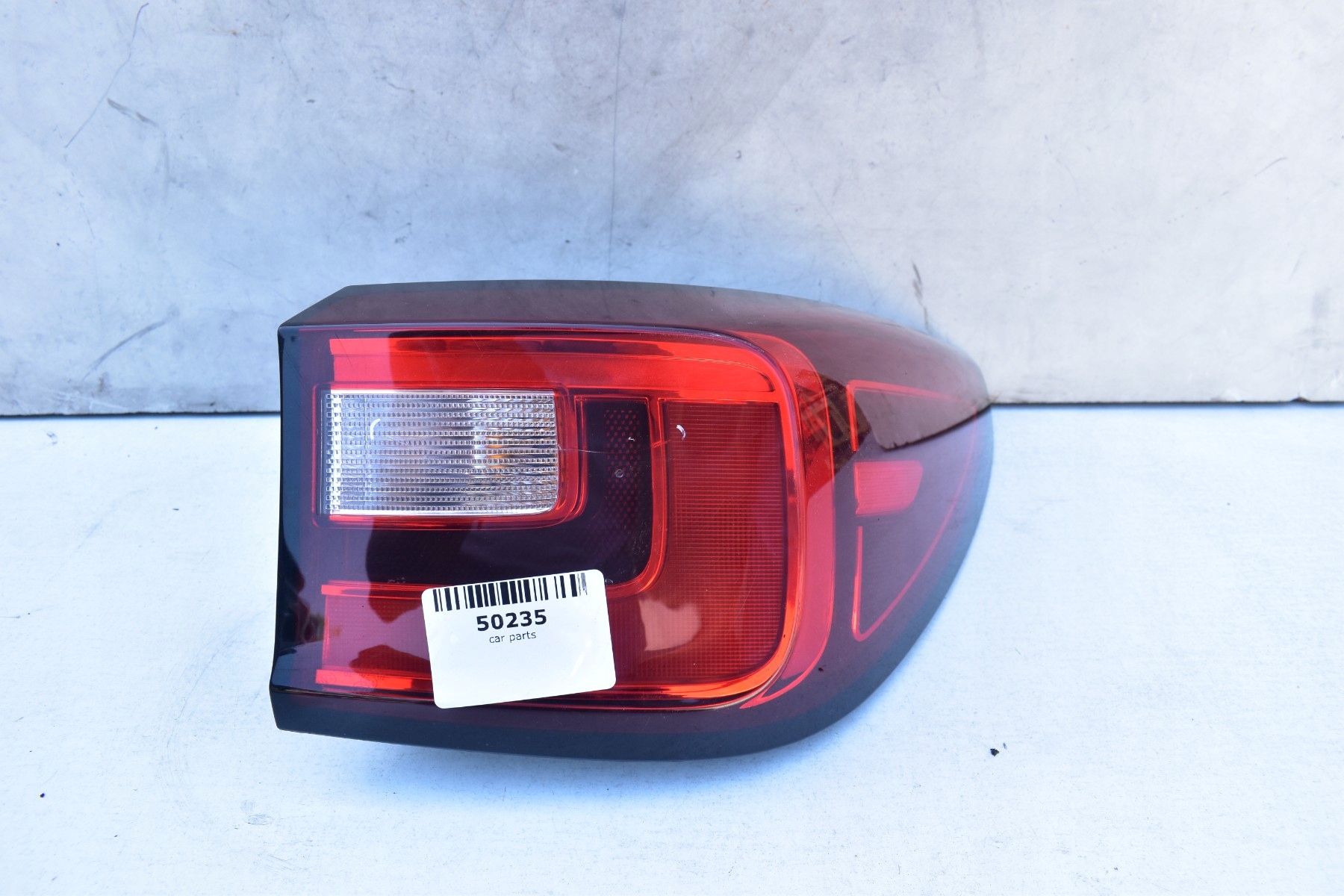 light right rear part MG ZS and 2017-2020 10293792