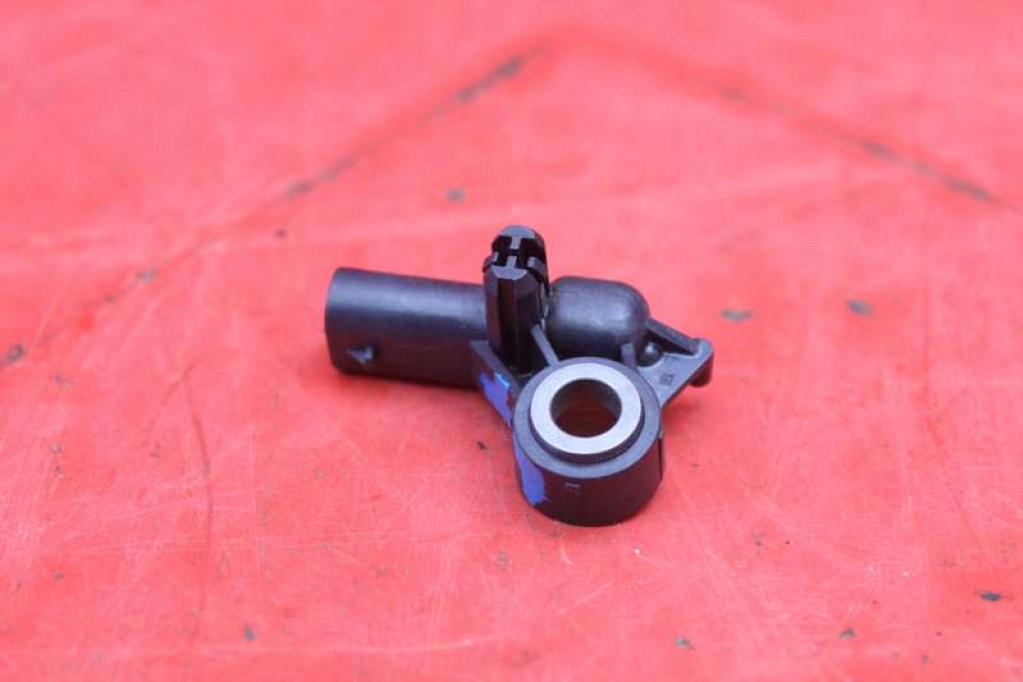 impact sensor left rear part 4M0959643 SKODA KAMIQ 19