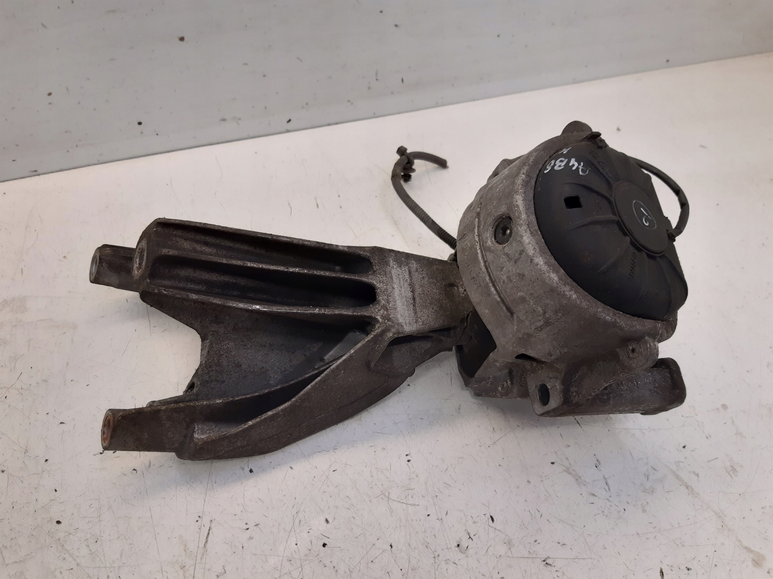 Supporti motore usato 8R0199381 Audi A4 B8