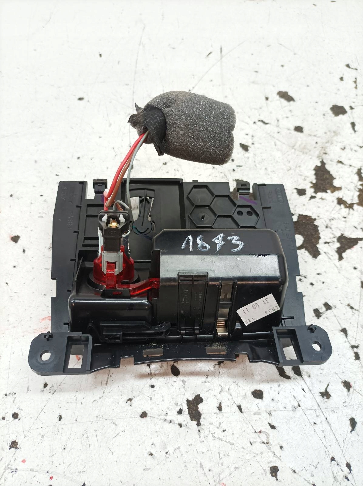 ashtray passenger compartment 8K0857965DE Audi A4 IV (2008-2015) B8