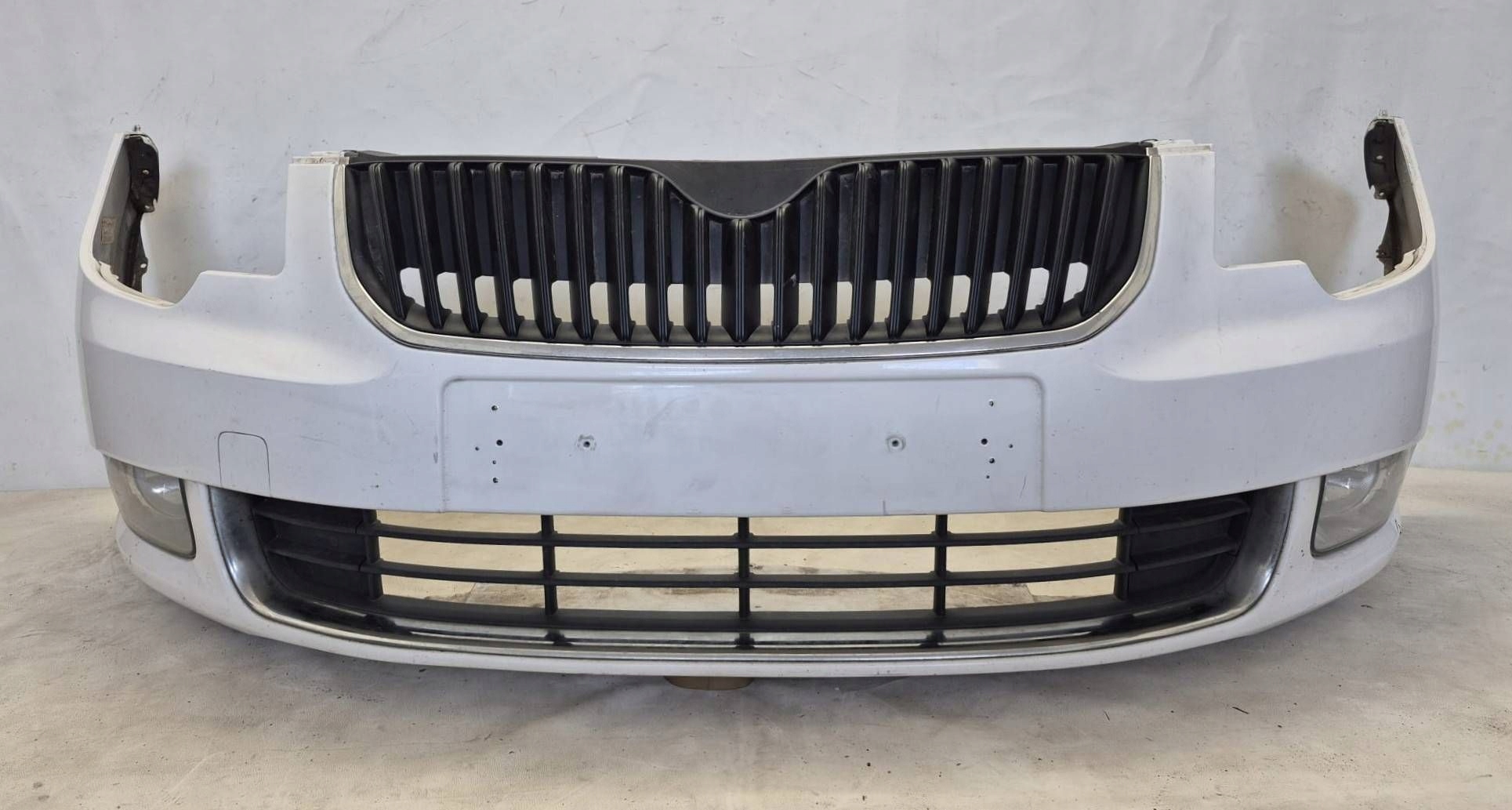 SKODA SUPERB II 3T0 08- bumper front front without DZIUR 3T0807221