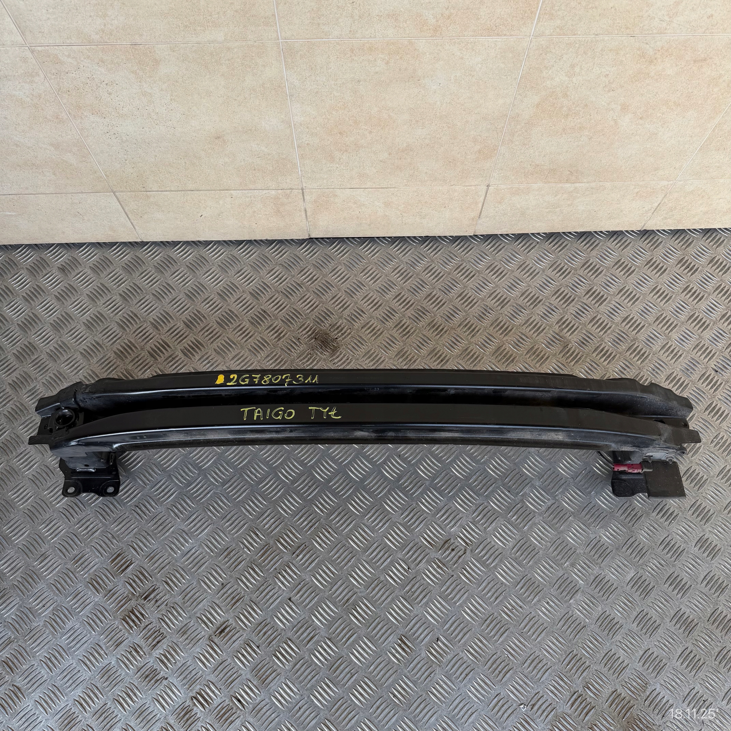 sider rear beam tip pillar VW VOLKSWAGEN TAIGO 2G7807311