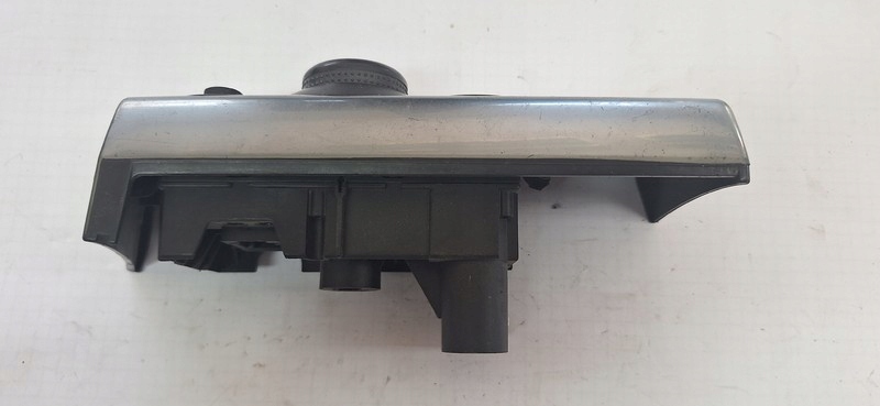 switch switch of the lights OPEL ASTRA H 13100141ZQ