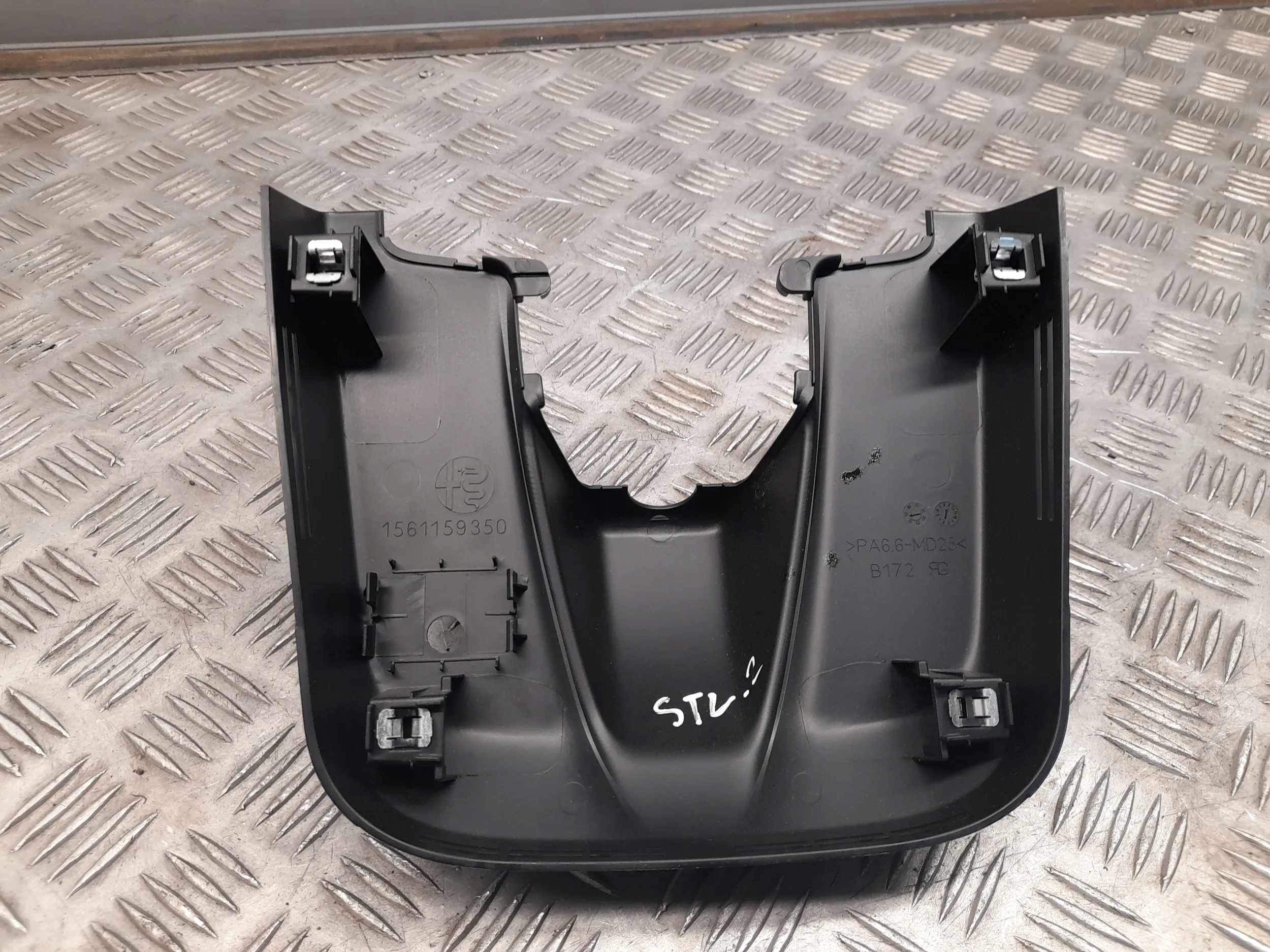 Alfa Romeo Stelvio 1561159350 Lusterka wewnętrzne Producent części Alfa Romeo OE