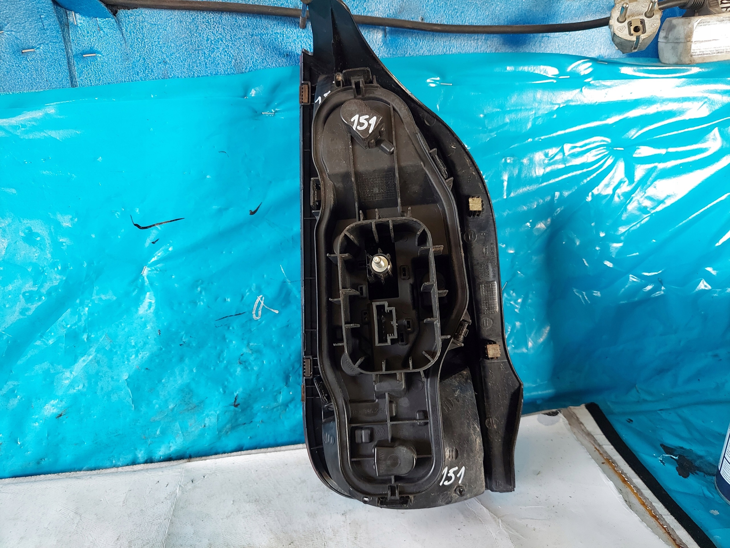 light VW UP right rear part