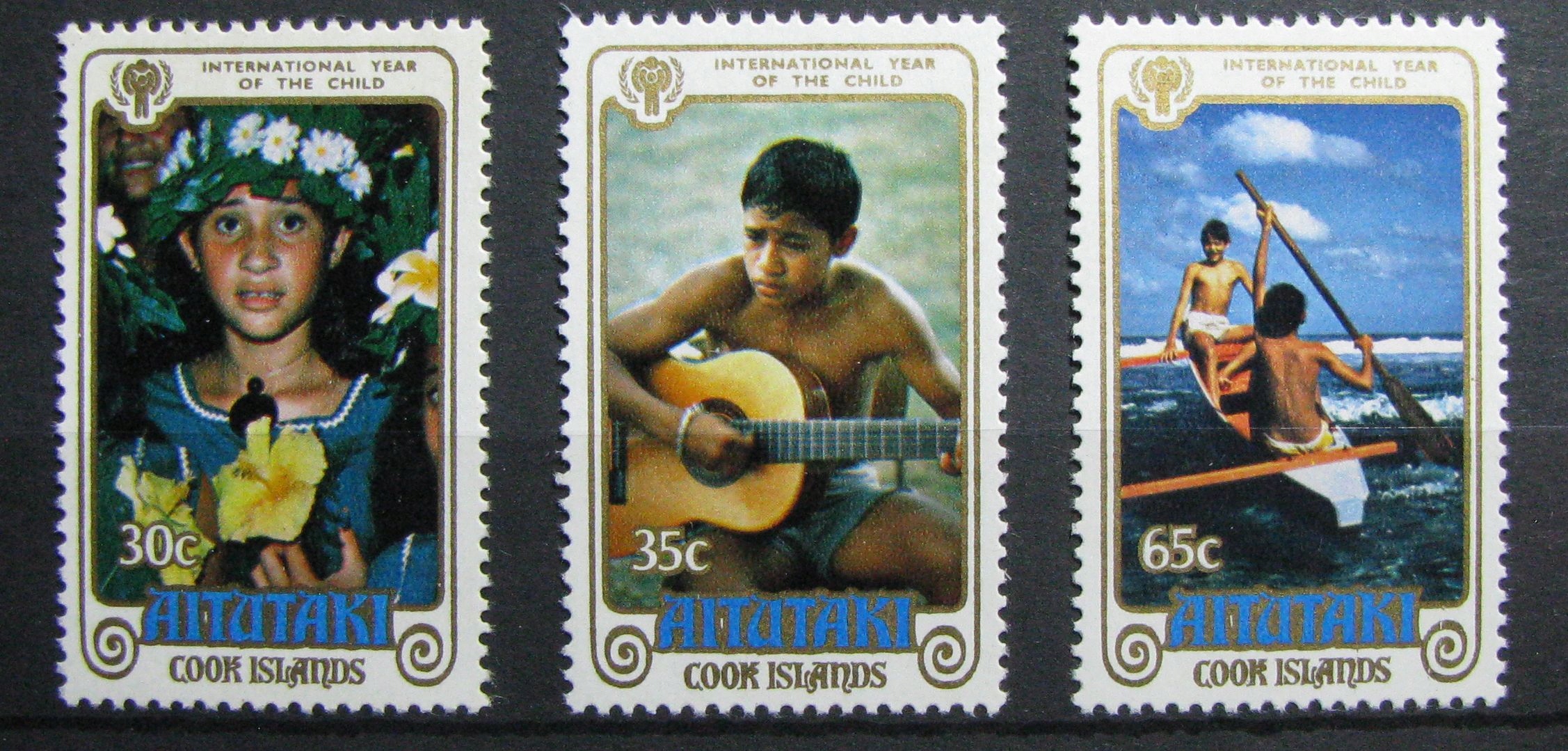 AITUTAKI - Mi 310-312 **