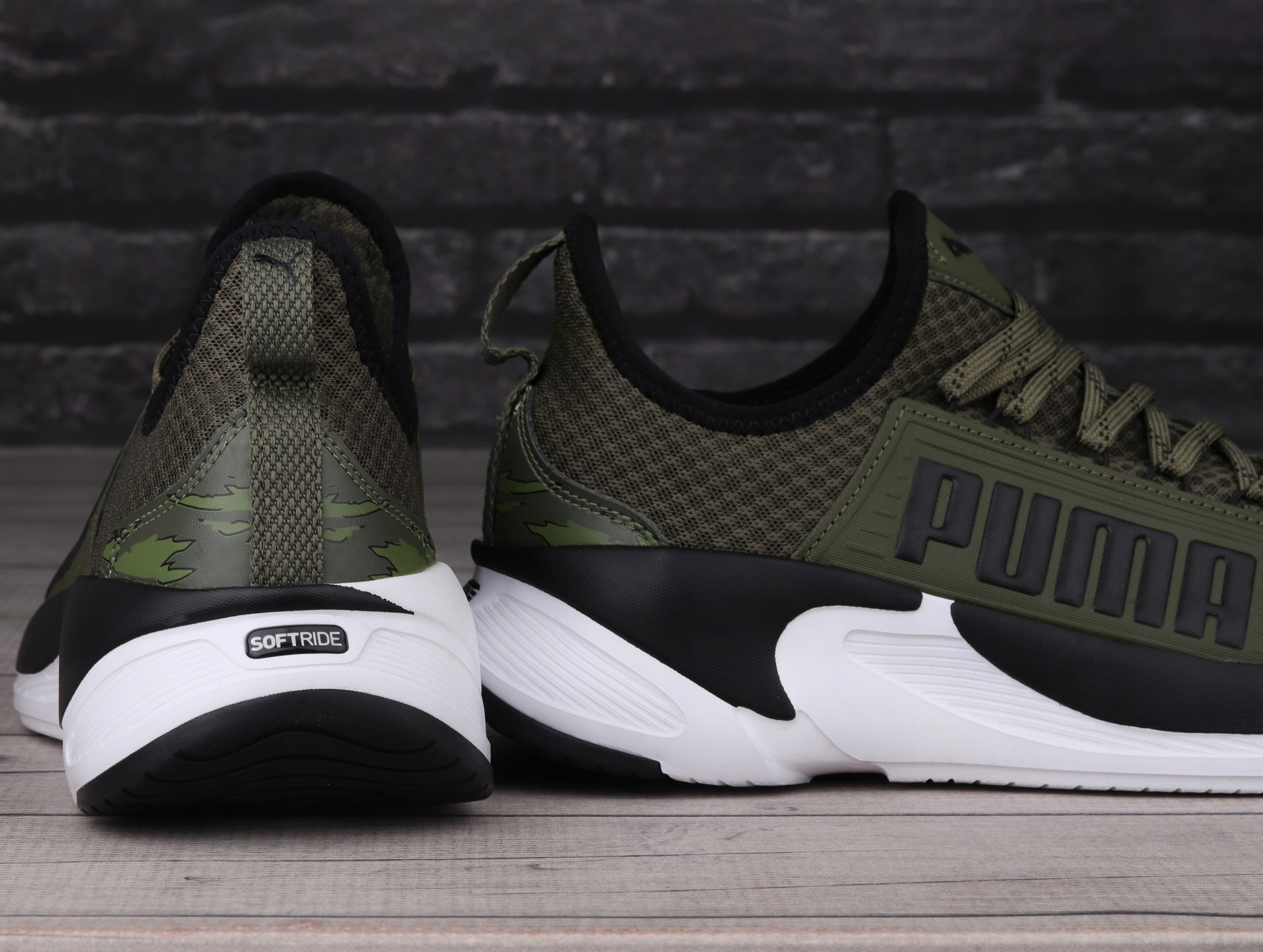 Buty Puma SOFTRIDE PREMIER SLIP CAMO 378028 03 Rozmiar 40