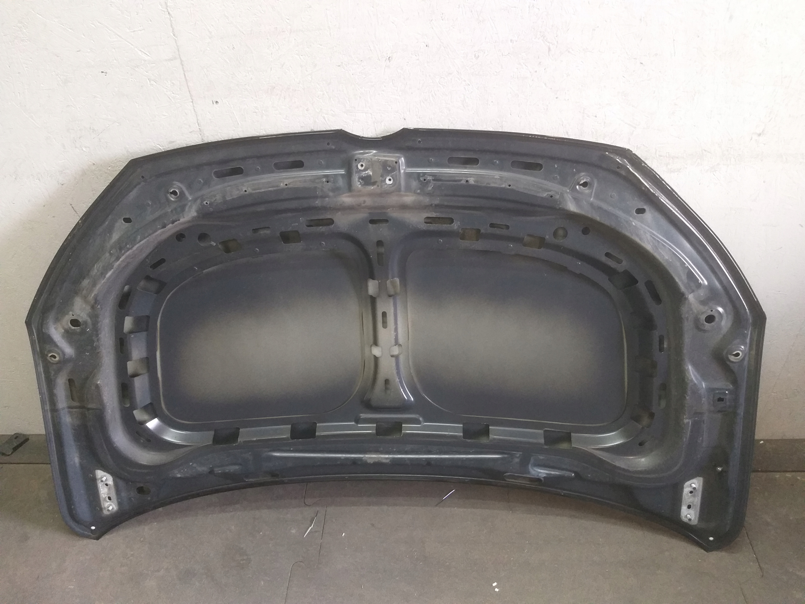 CAPOT VW TOURAN CADDY 10-15 1T