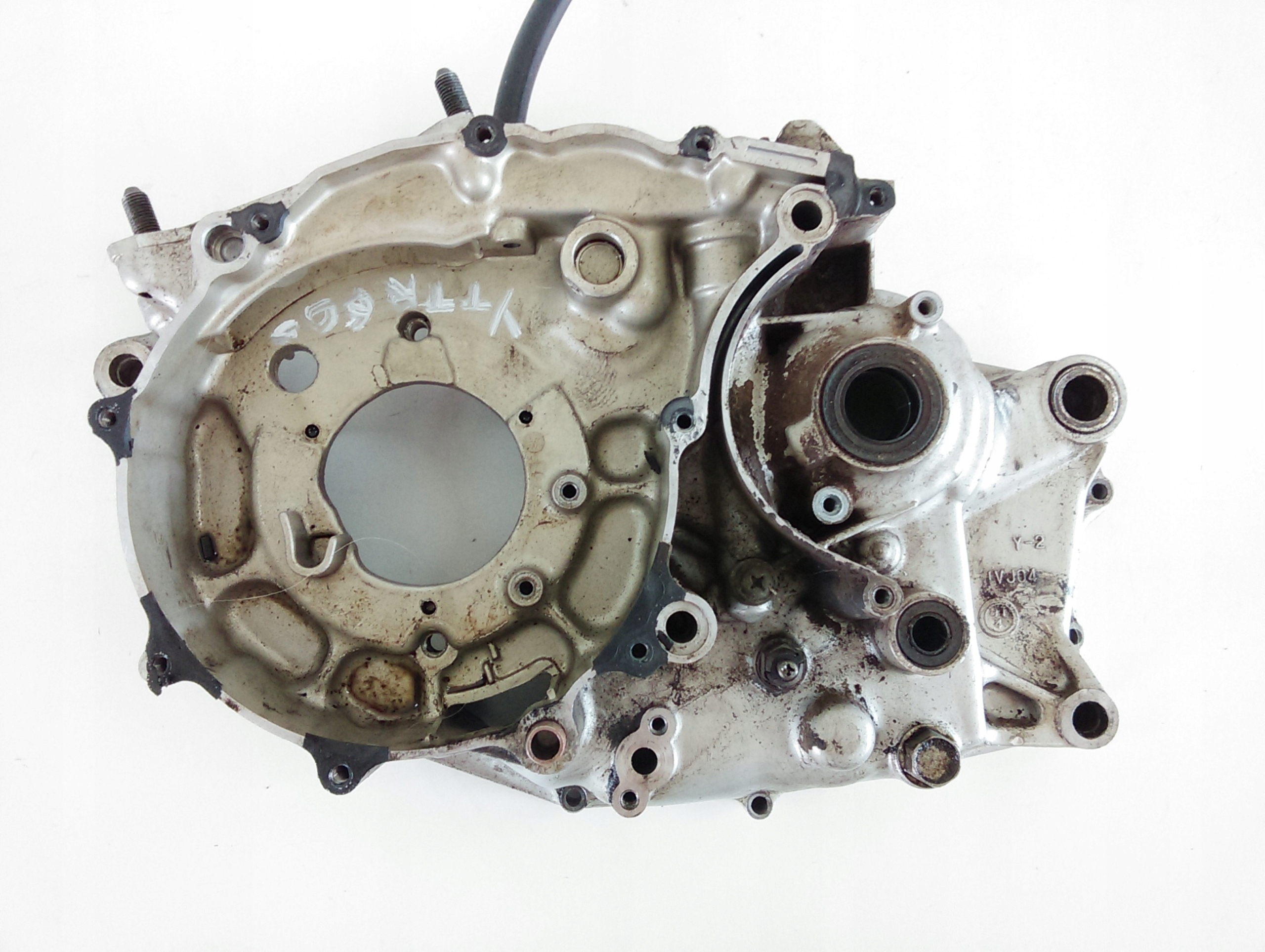 123453186 - YAMAHA TTR 600 Картер крышка двигателя