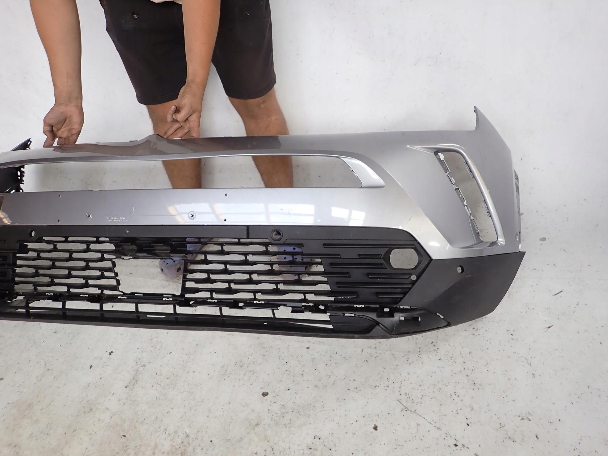 OPEL MOKKA B II 2 20-> bumper front front PDC