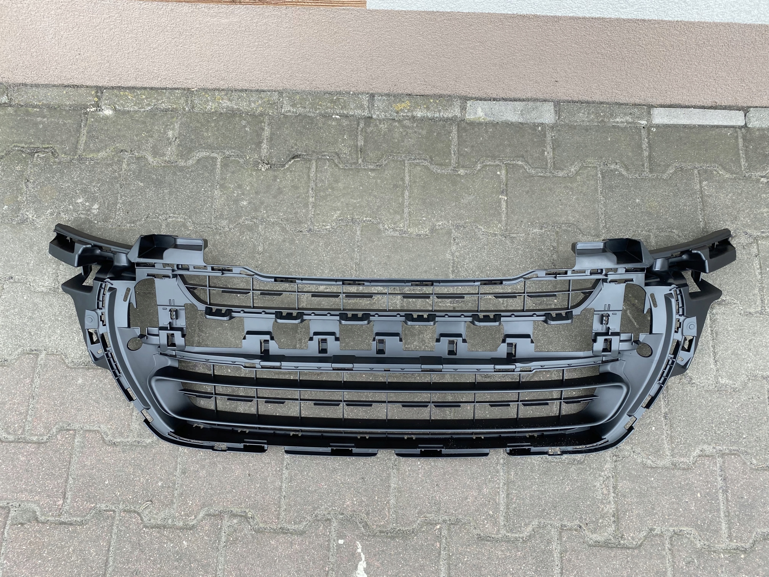 PEUGEOT 308 LIFT 2011 - grill atrapa