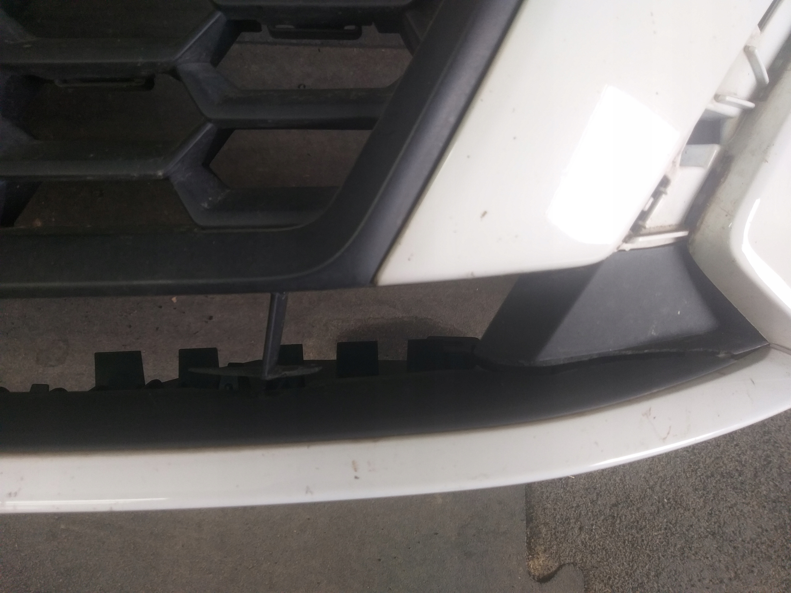 nárazník předek AUDI A3 8Y 20