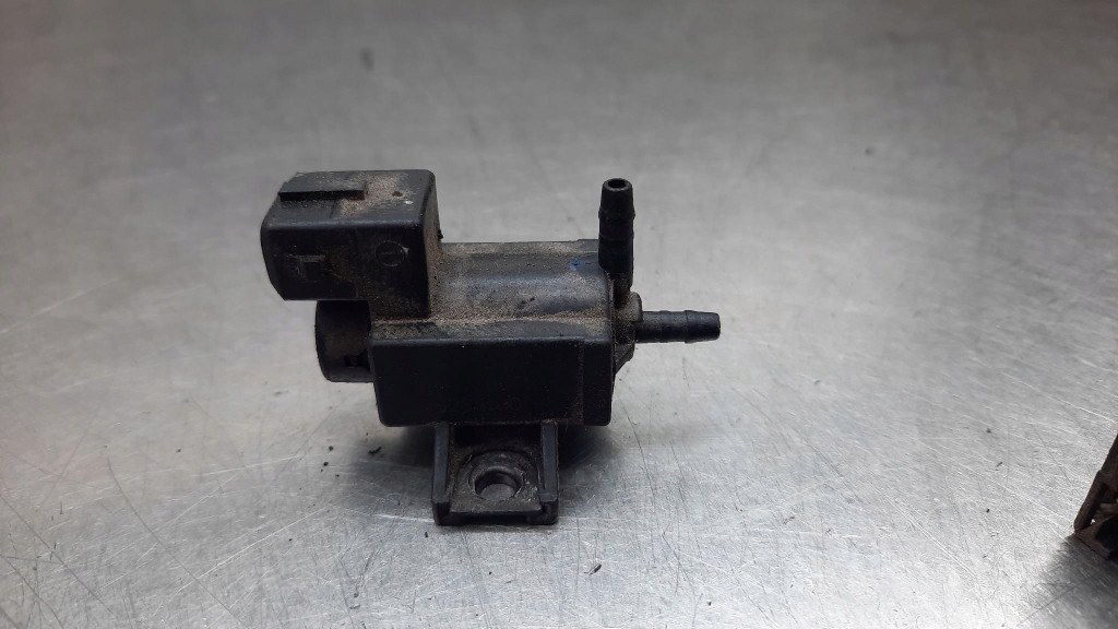Alfa Romeo OE 46767324 клапан давления