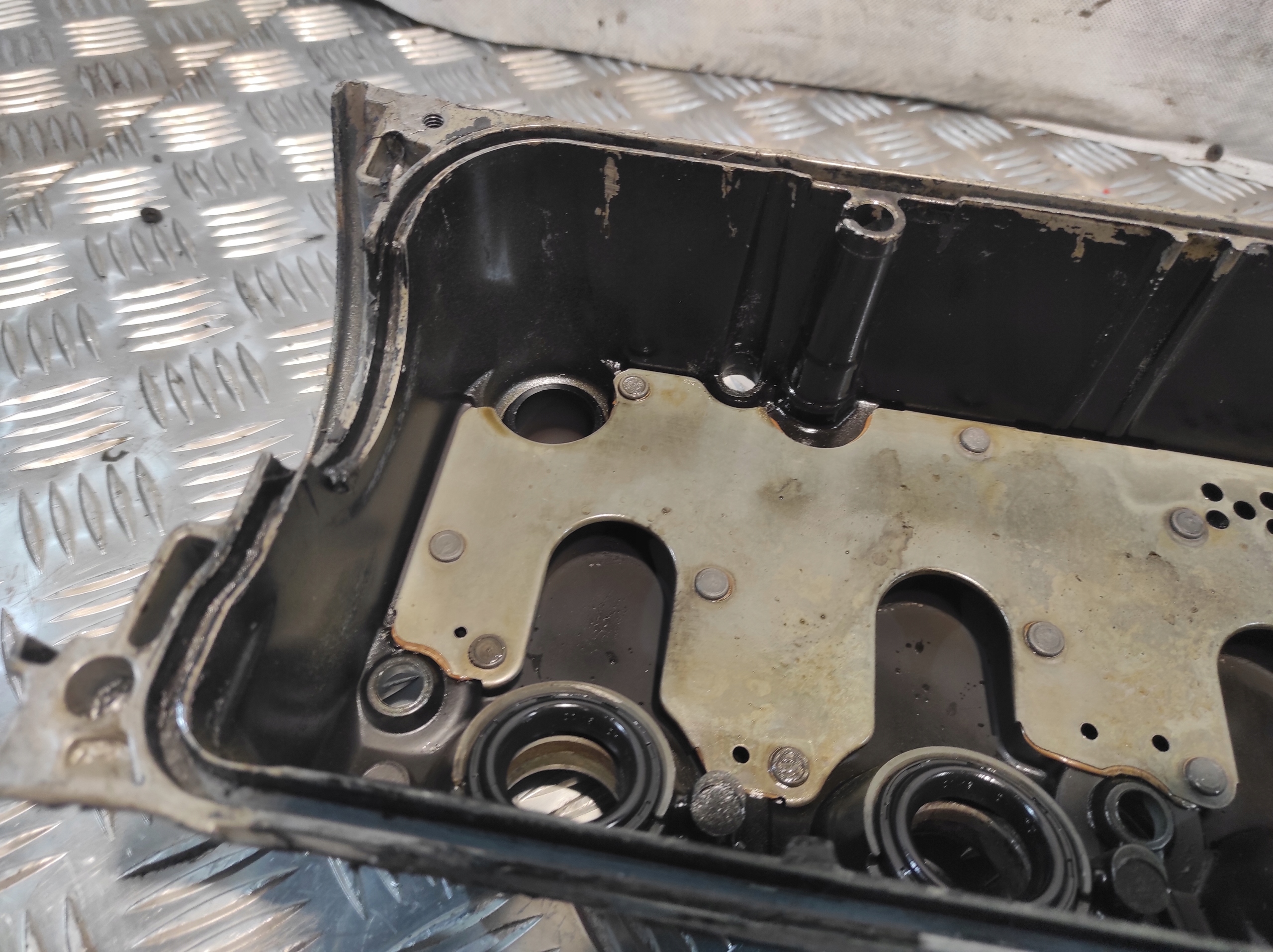 Abdeckung der Ventile HONDA CIVIC VII 7 COUPE 1.7 B 120 KM
