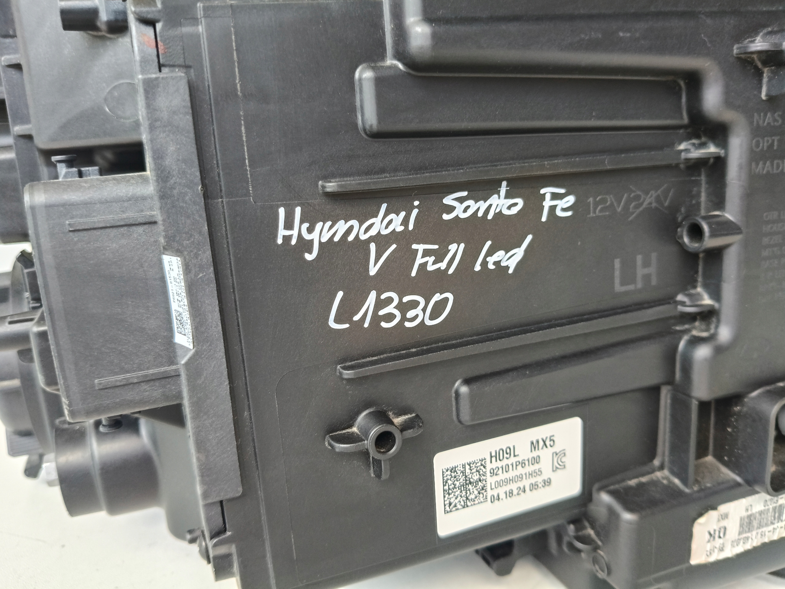 light left REFLEKTOR HYUNDAI SANTA FE V 23- FULL LED