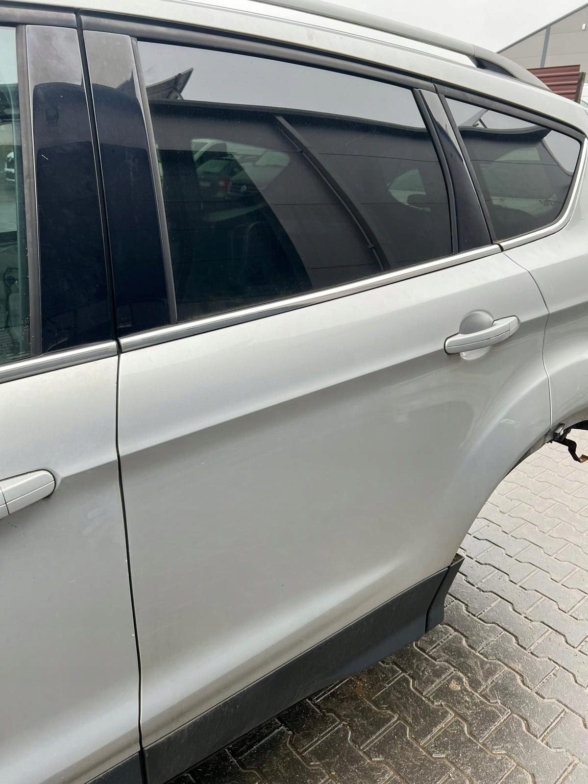 Tür links heck FORD KUGA MK2 II Farbe MOONDUST SILVER (METALLIC)
