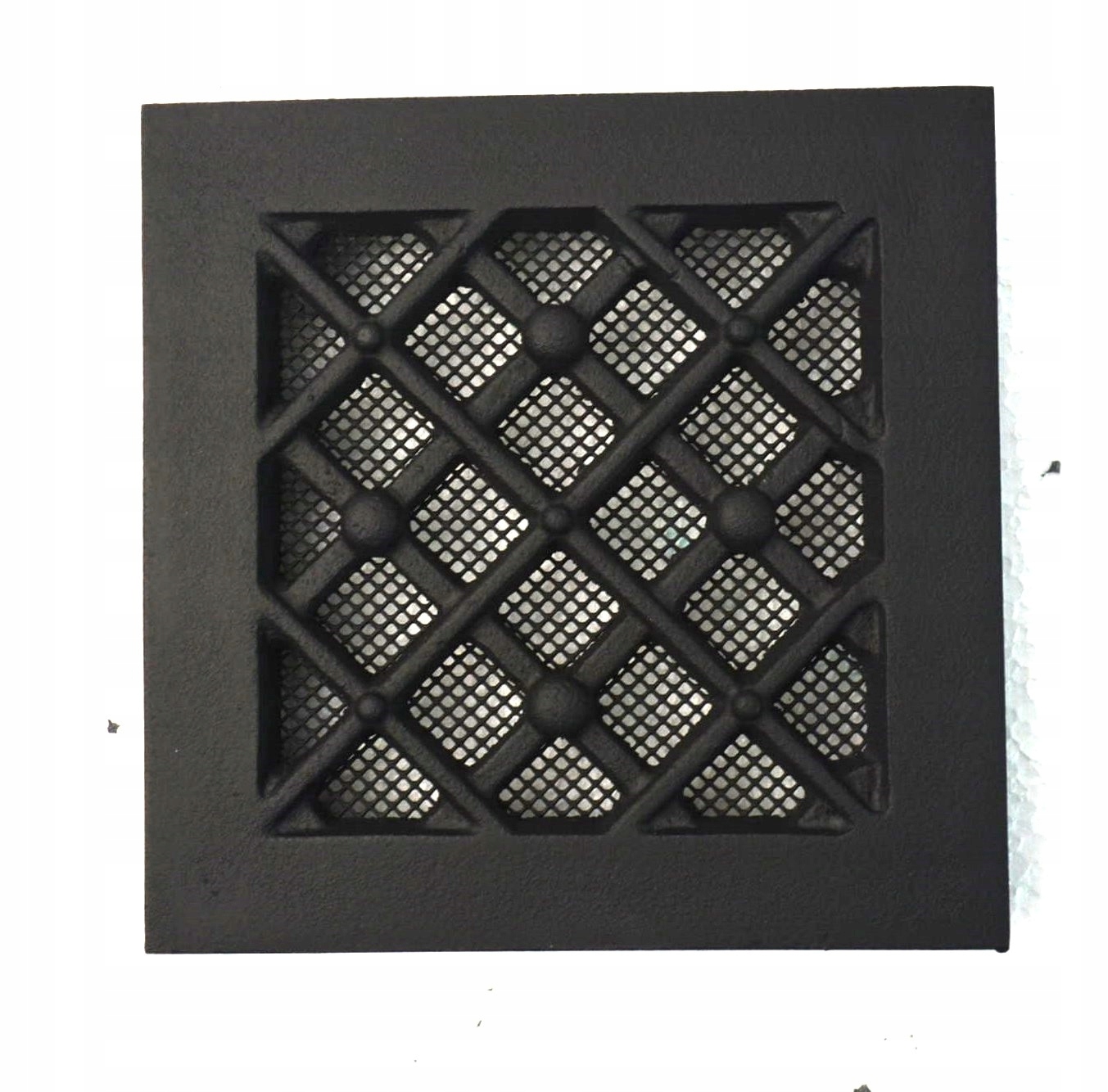 Kratka Wentylacyjna P01A 15X15 CM Z Siatką Żeliwna Retro Wylot