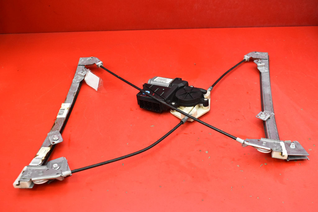 window regulator right front EU 6Q1959802A SKODA FABIA 1 and 5D HB 99-04