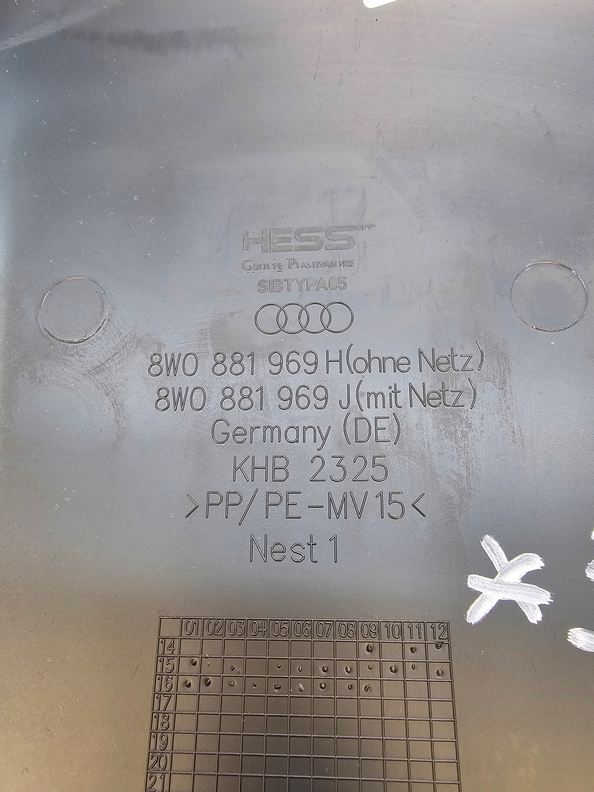 BLENDE ABDECKUNG HINTEN SITZ AUDI A4 B9 A5 8W 8W0881969H