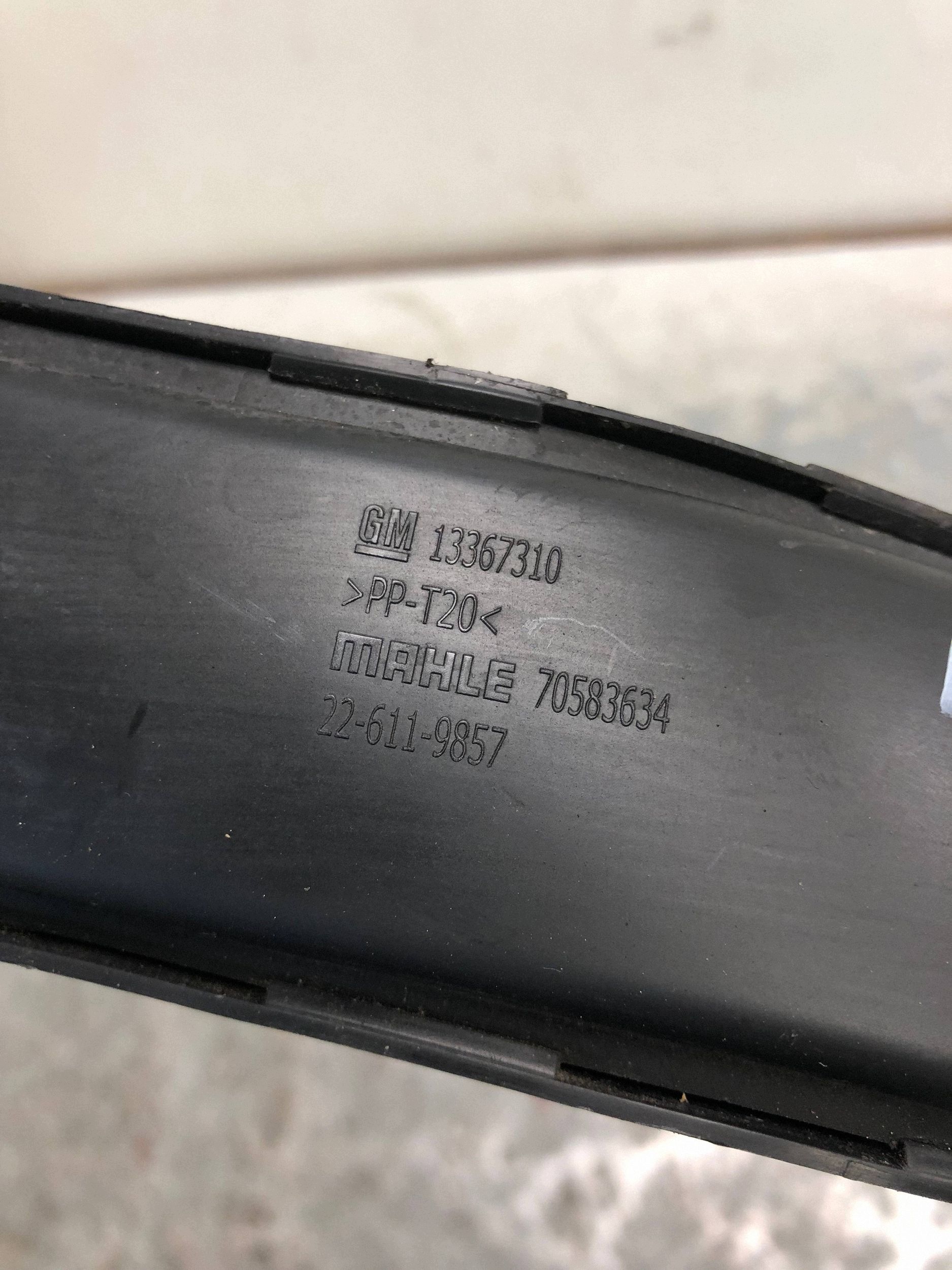 pipe air hose OPEL ASTRA K 13367310