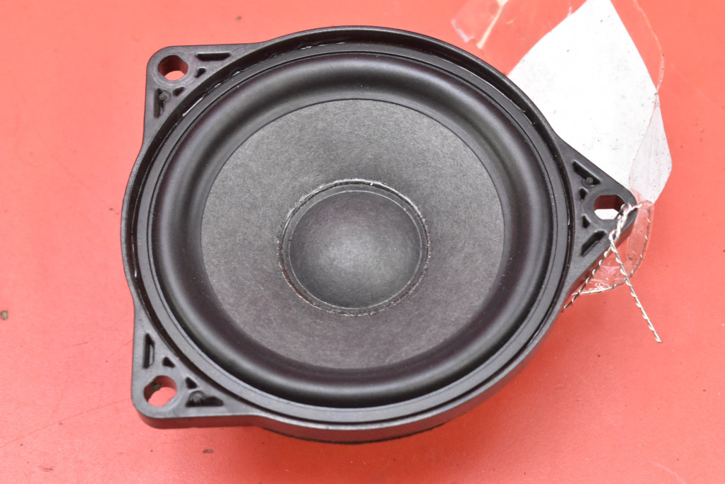 speaker consoles 1079742-00-A TESLA MODEL 3 17-21