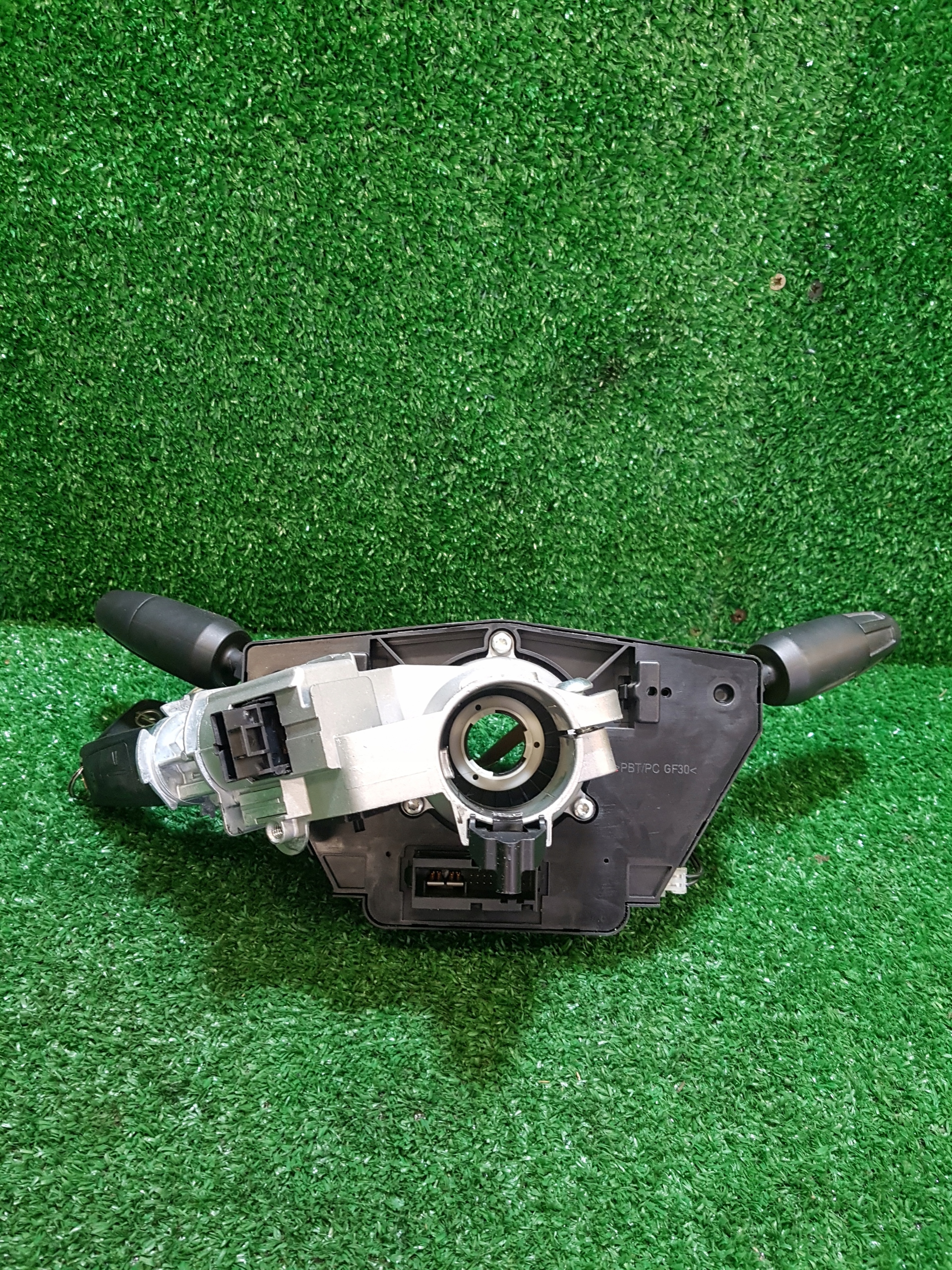 Commodo essuie glace OPEL CORSA D GM 13142283