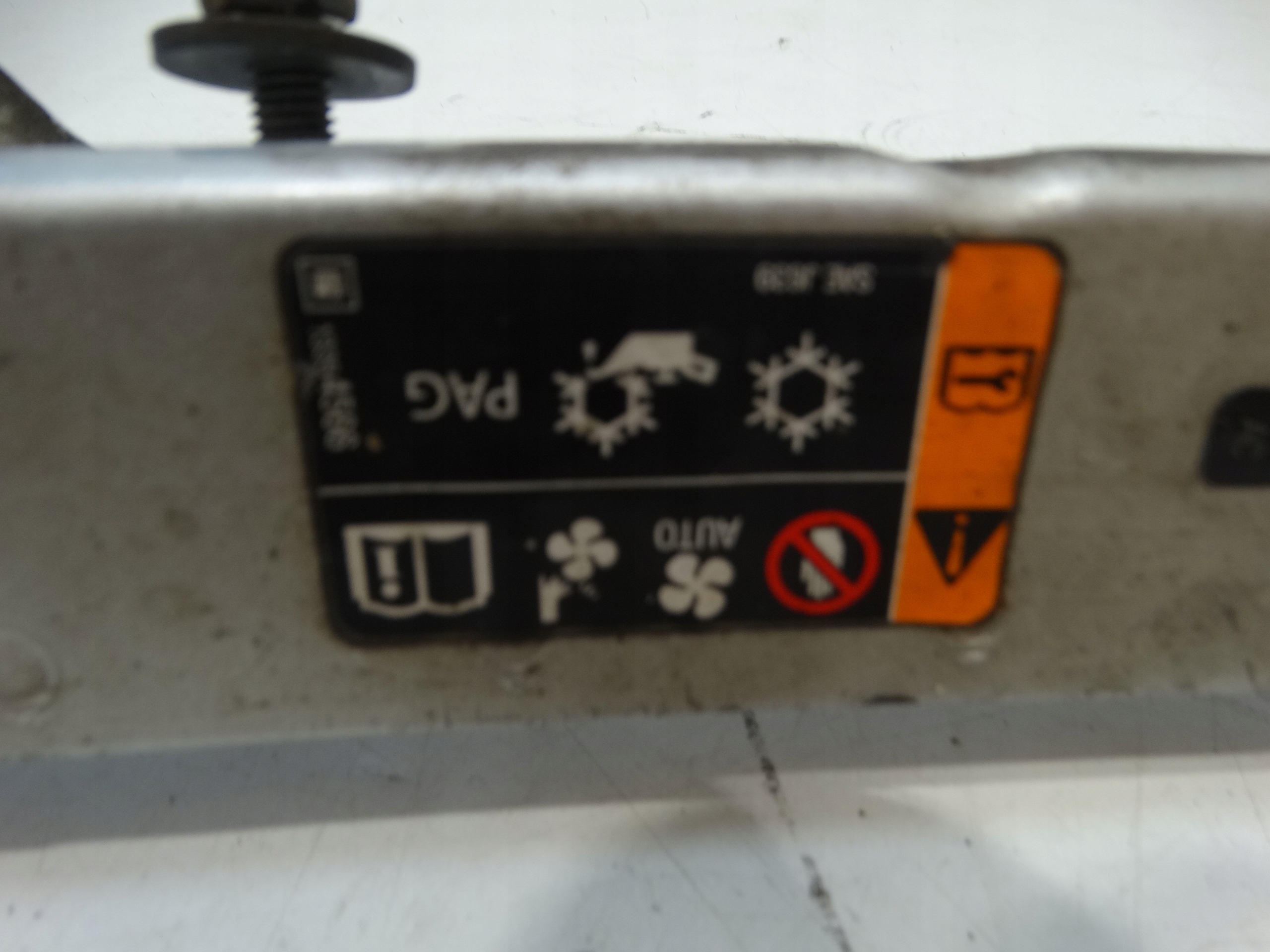 front panel, wall upper OPEL ASTRA IV J GM 13312474