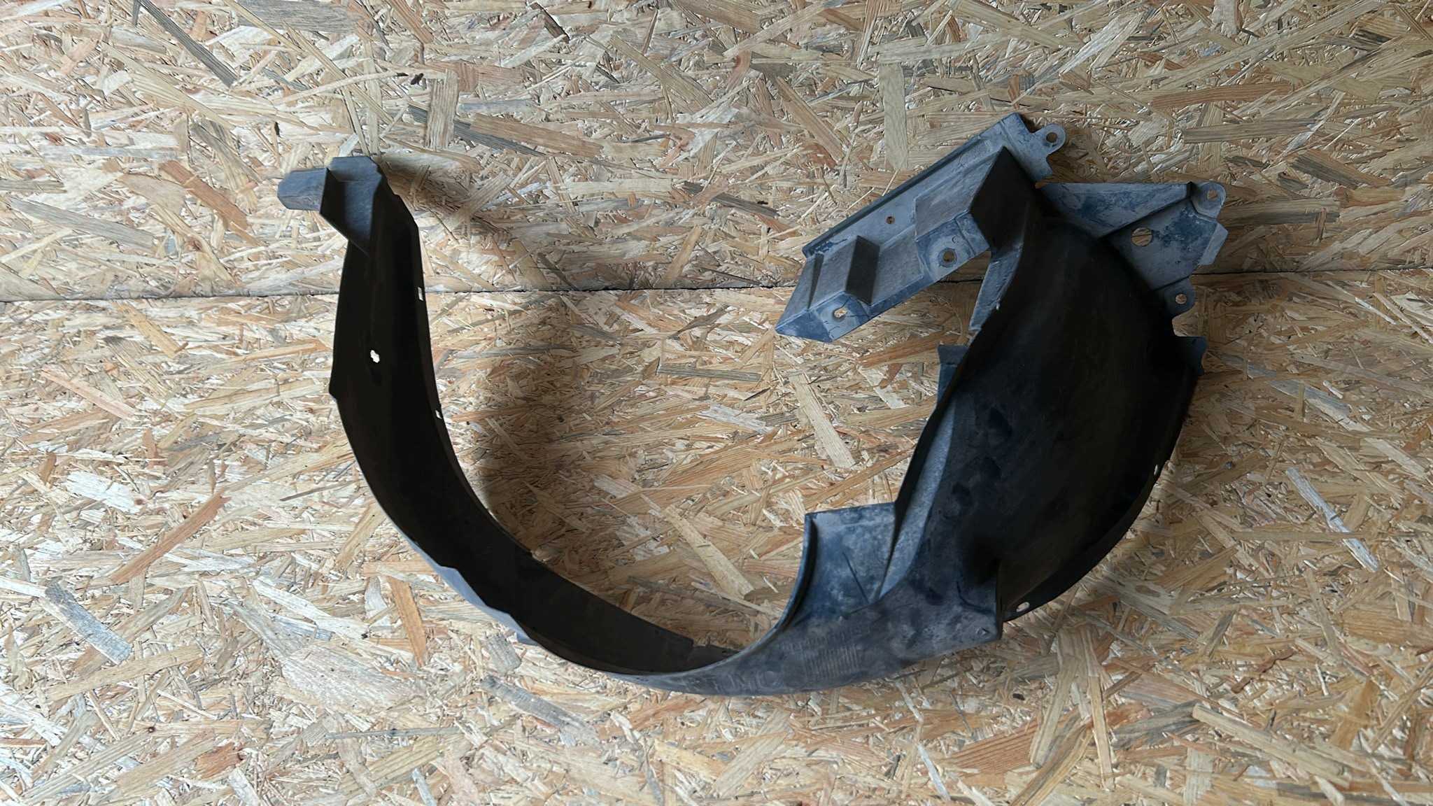 mudguard right right front front TOYOTA AYGO II 14