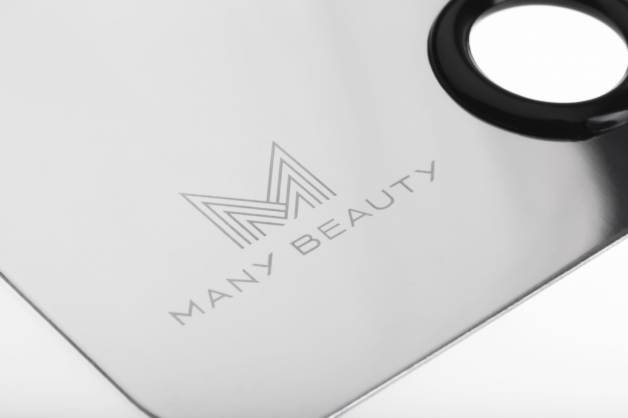 PALETKA DO MIESZANIA KOSMETYKÓW ZE SZPATUŁKĄ MANY BEAUTY METALOWA Marka ManyBeauty