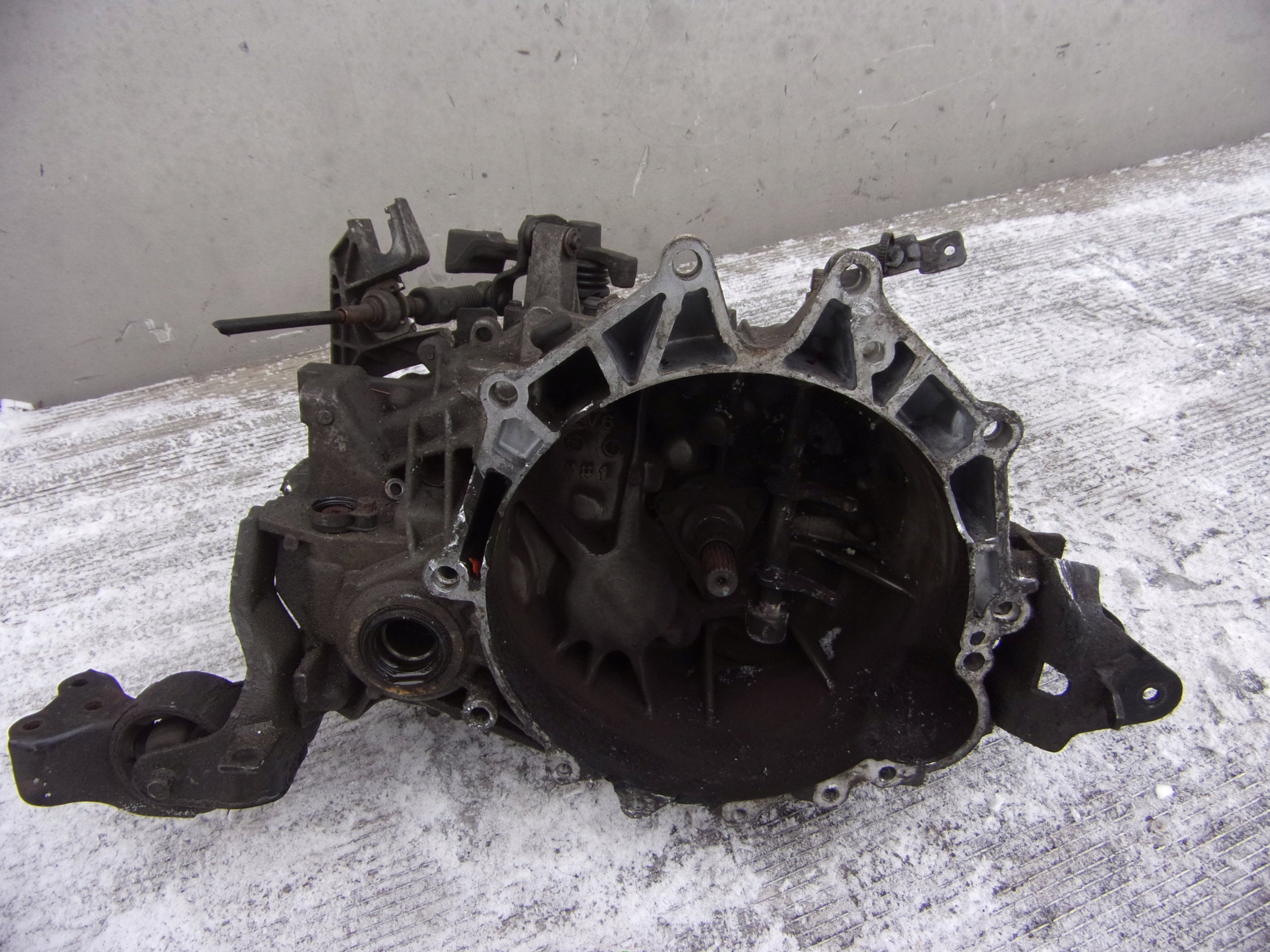 CAMBIO manuale HYUNDAI COUPE 3 3A0 2.7 V6