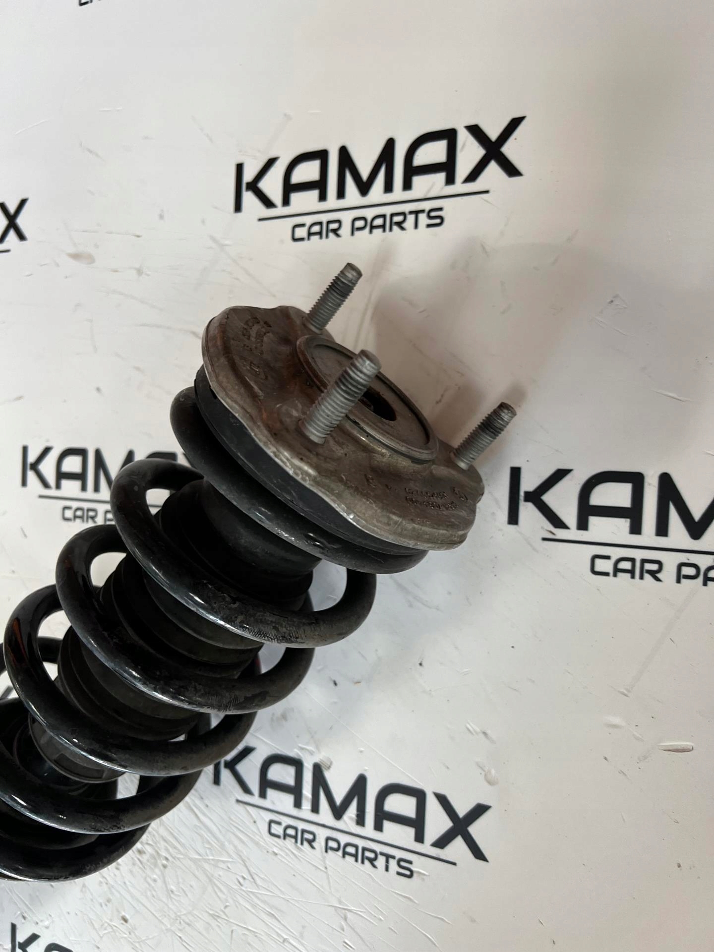 shock absorber right front C KLASA W205 2.2 CDI