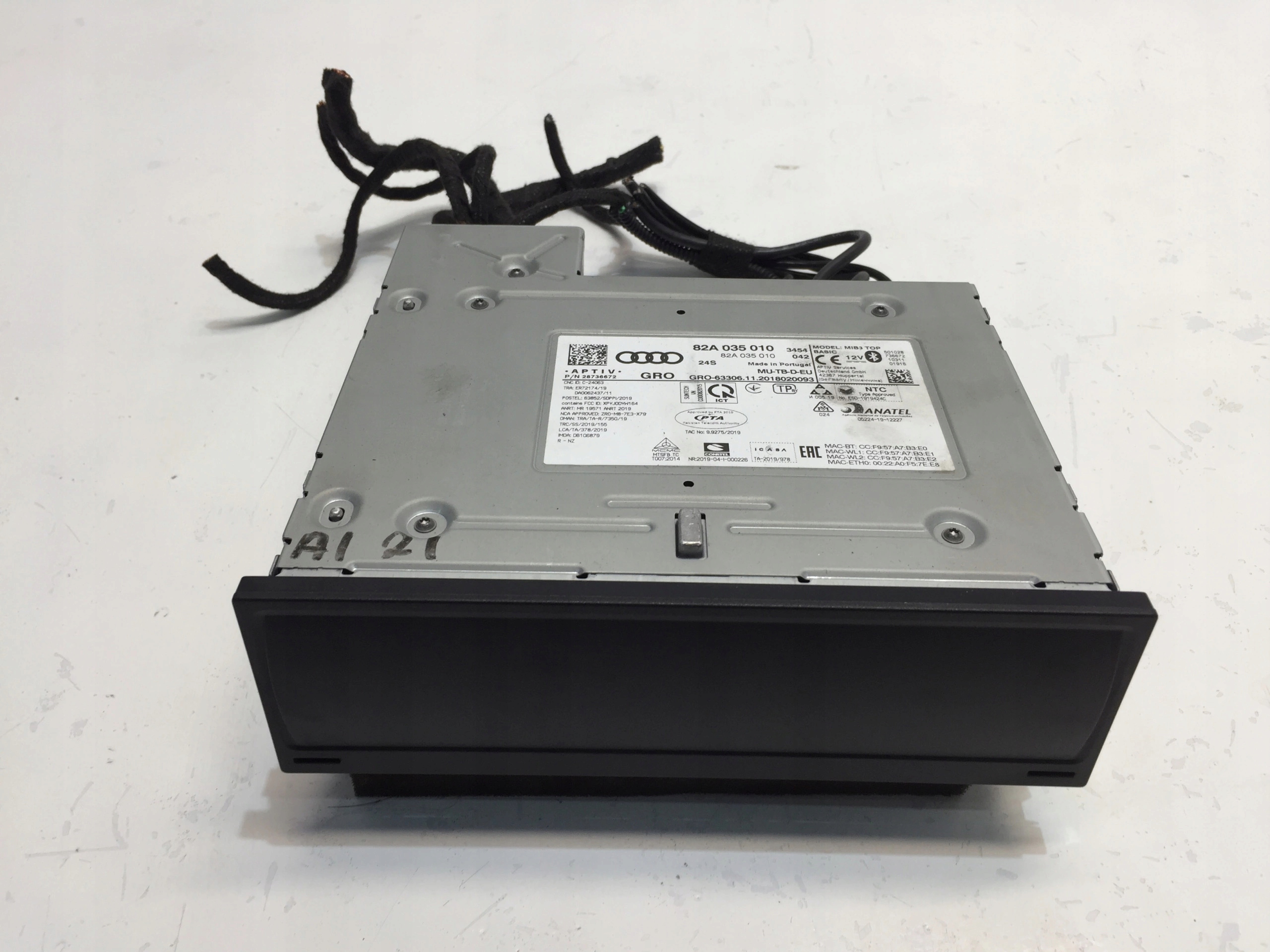 AUDI A1 II 82A 2021 радио навигация 82A035010