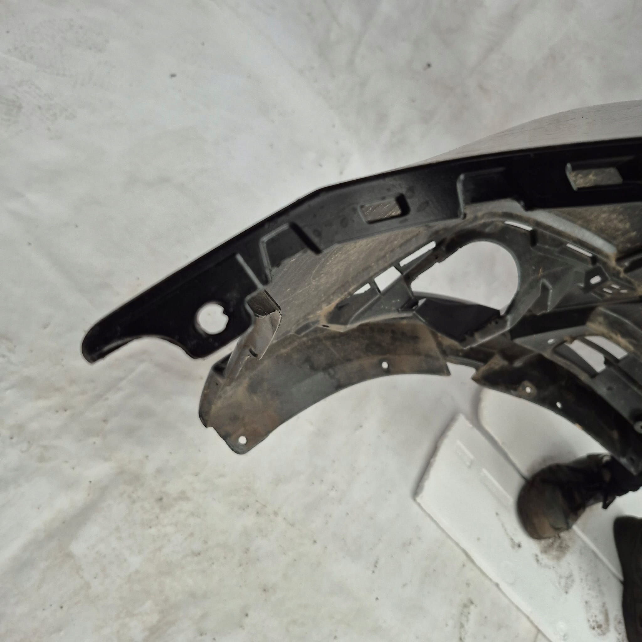 MITSUBISHI OUTLANDER III 3 LIFT 15-18 bumper front front washer PDC