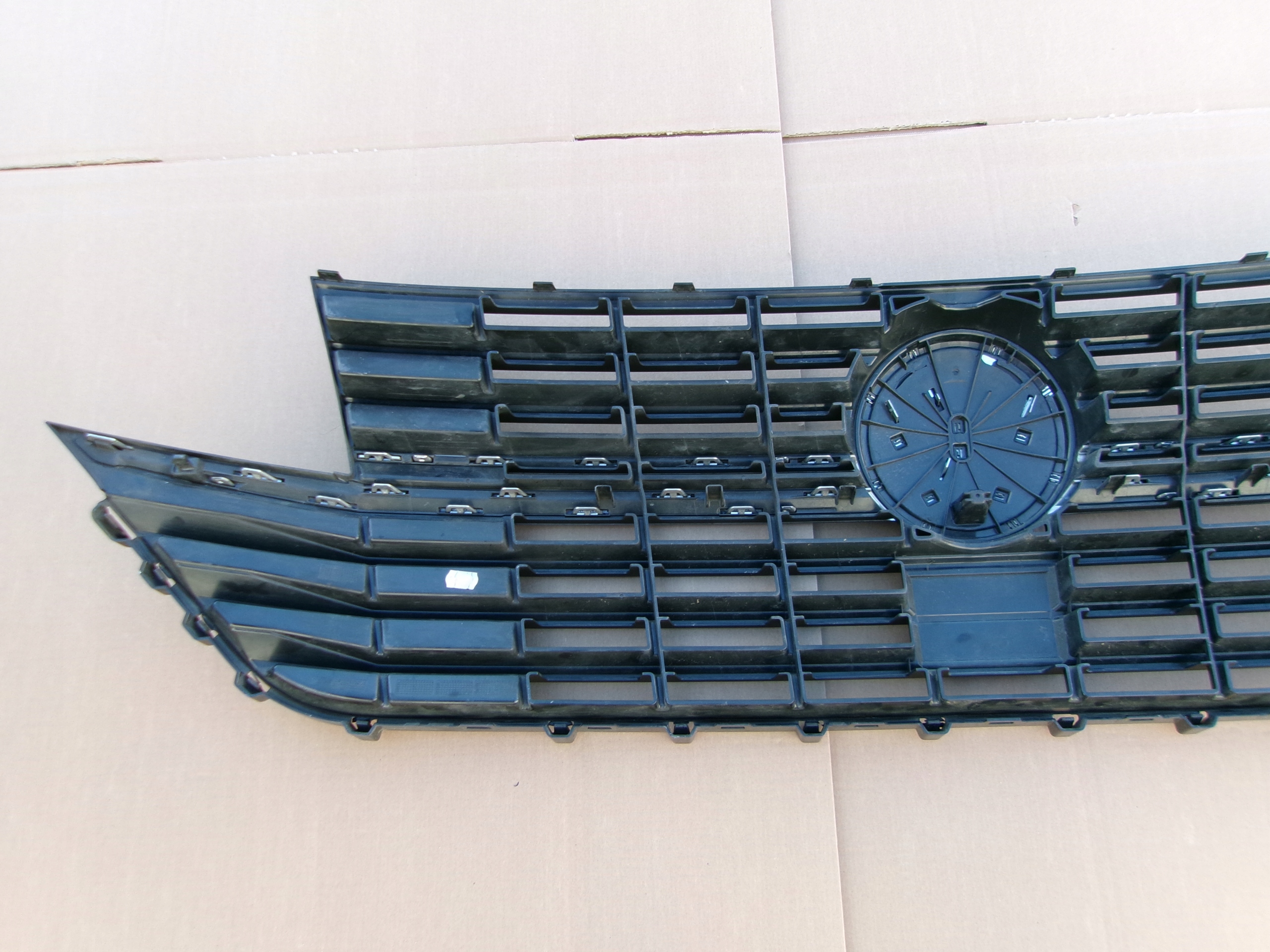 VW Transporter T6 Kühlergrill FRONTGRILL Kühlergitter 7LA853653JG - Thumbnail 4
